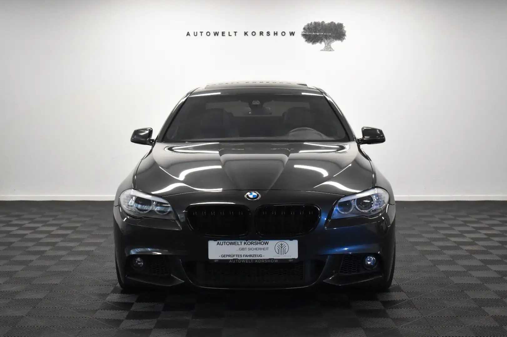 BMW 530 d Limousine M SPORT *SOFTCLOSE*SCHIEBEDACH Grijs - 2