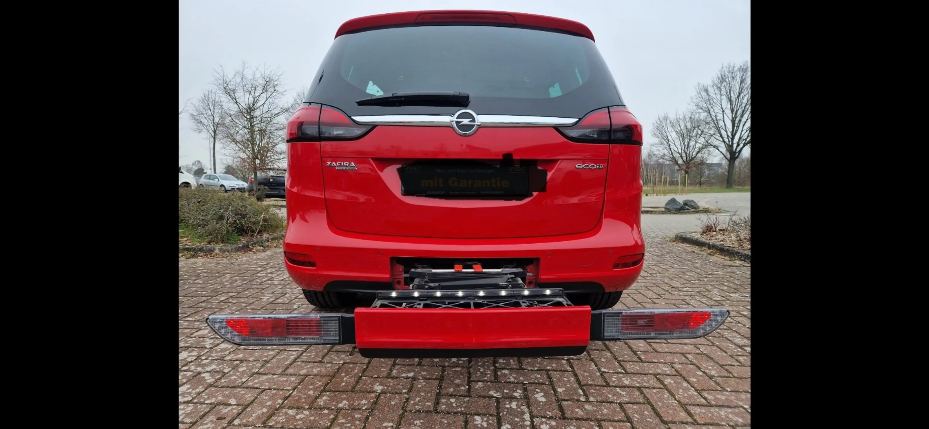 Opel Zafira Tourer Zafira Diesel 1.6 CDTI ecoFLEX Start/Stop Active — photo 3