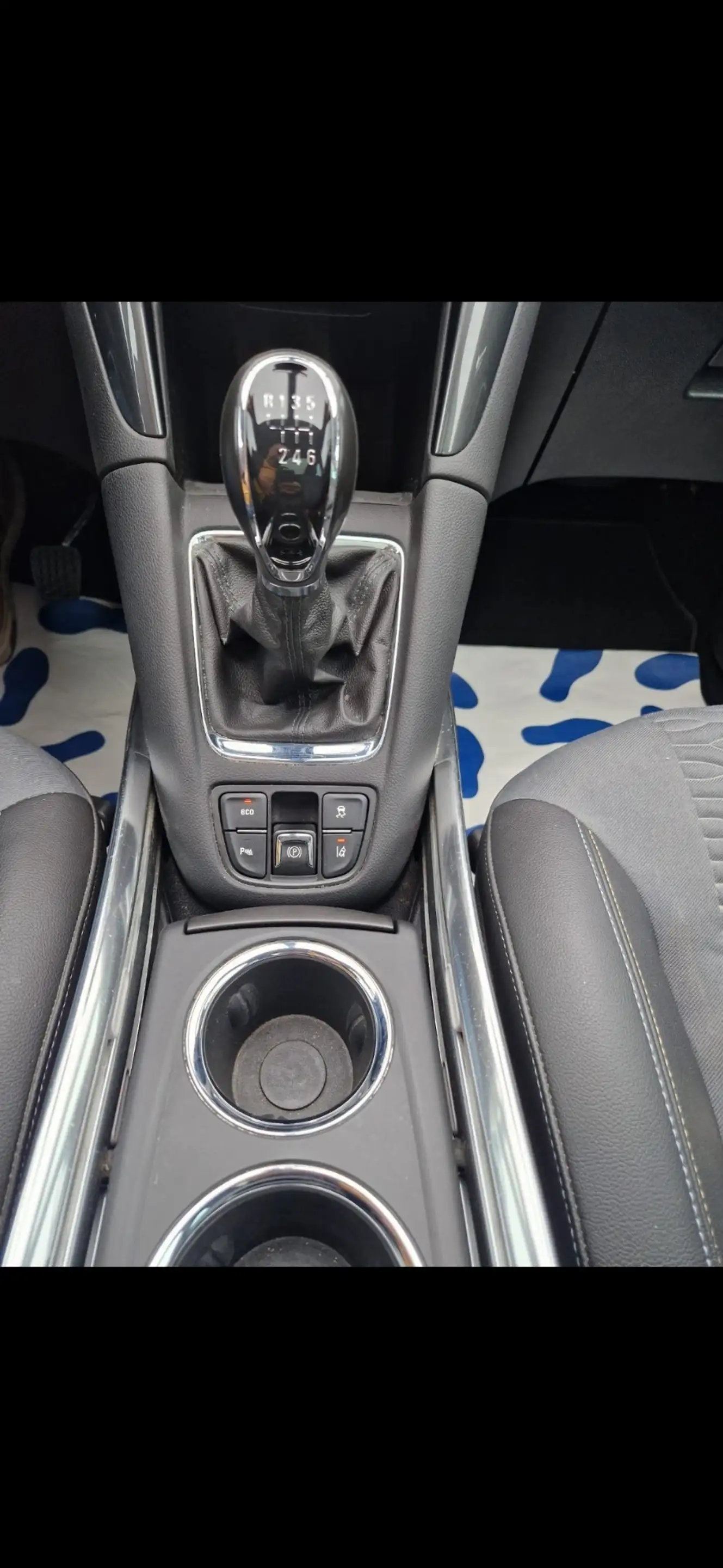 Opel Zafira Tourer Zafira Diesel 1.6 CDTI ecoFLEX Start/Stop Active — photo 8