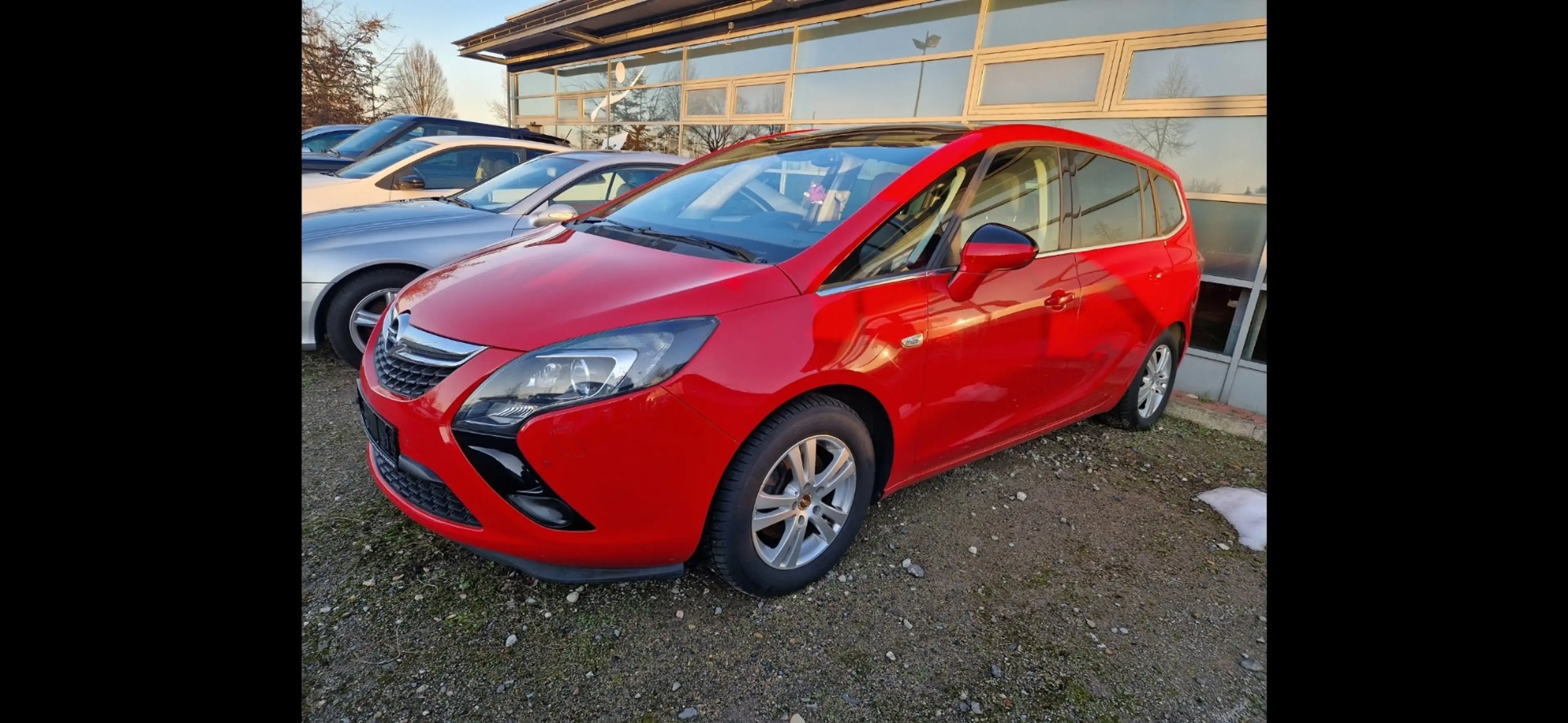 Opel Zafira Tourer Zafira Diesel 1.6 CDTI ecoFLEX Start/Stop Active — photo 4