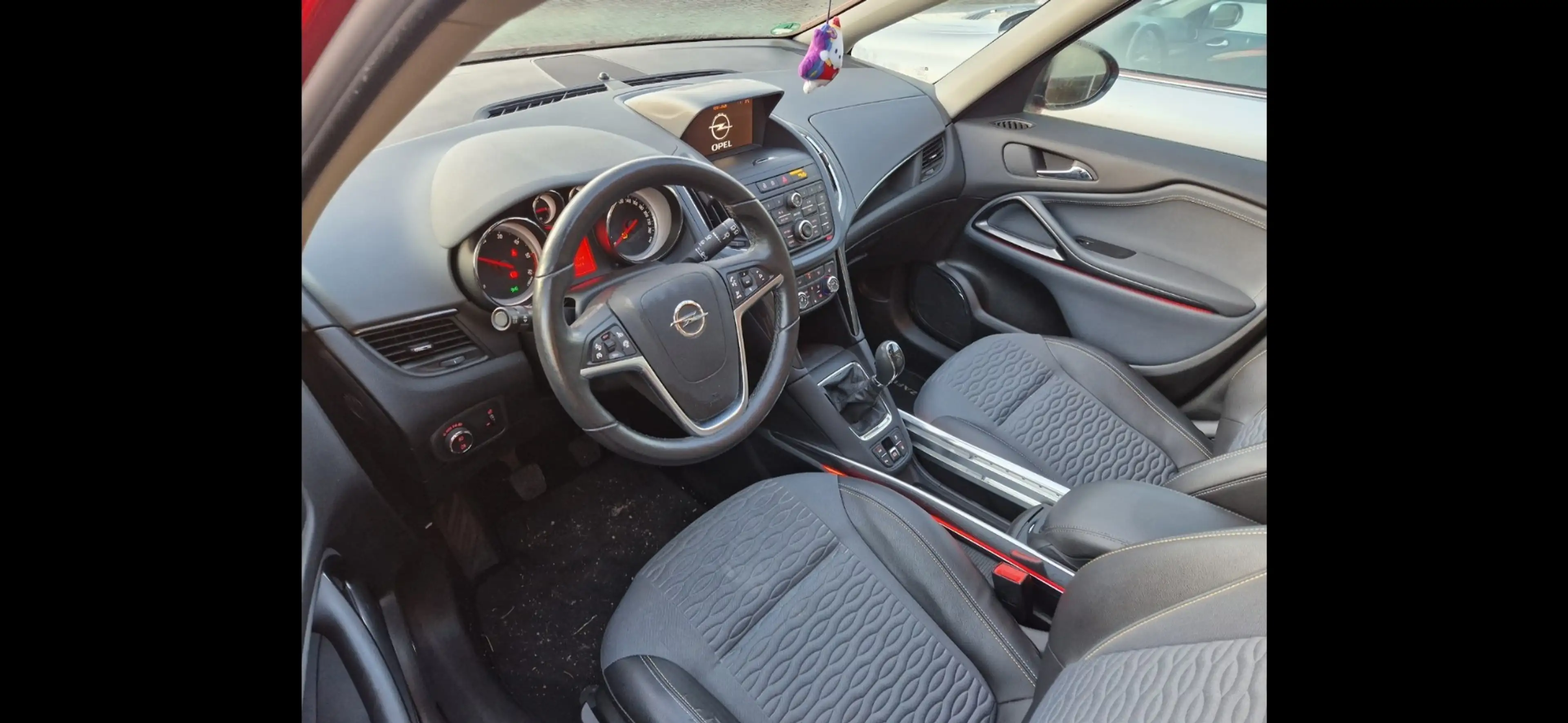 Opel Zafira Tourer Zafira Diesel 1.6 CDTI ecoFLEX Start/Stop Active — photo 10