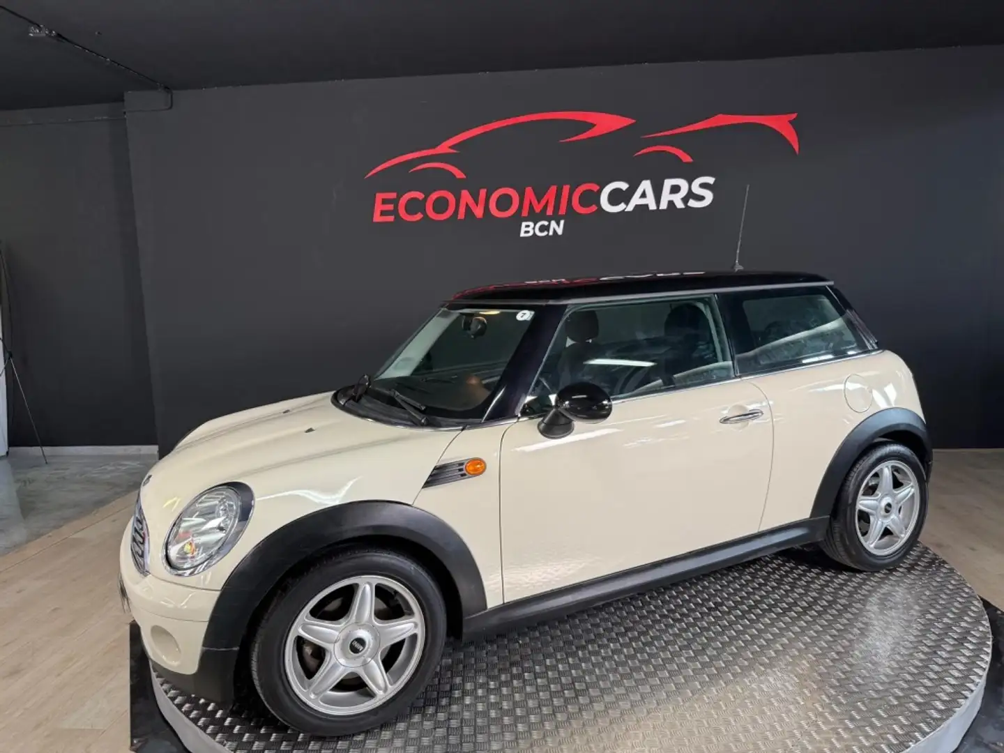 MINI Cooper Aut. Blanc - 1