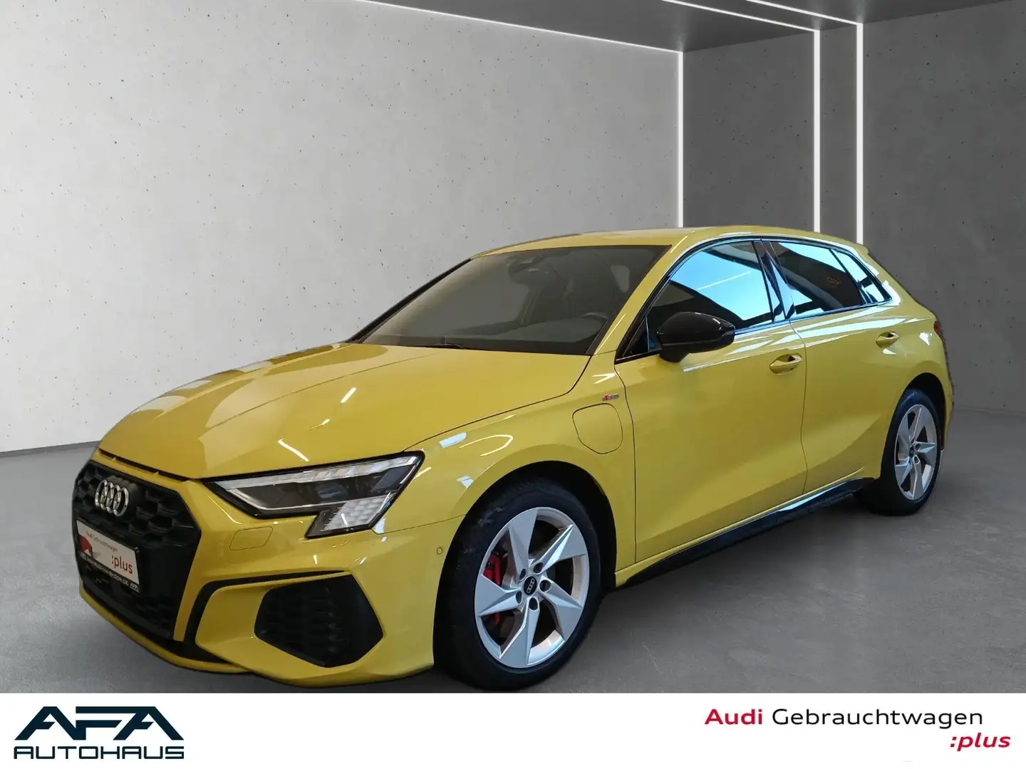 Audi A3 Sportback 45 TFSI e S-Line S tronic Matrix*AHK Gelb - 1