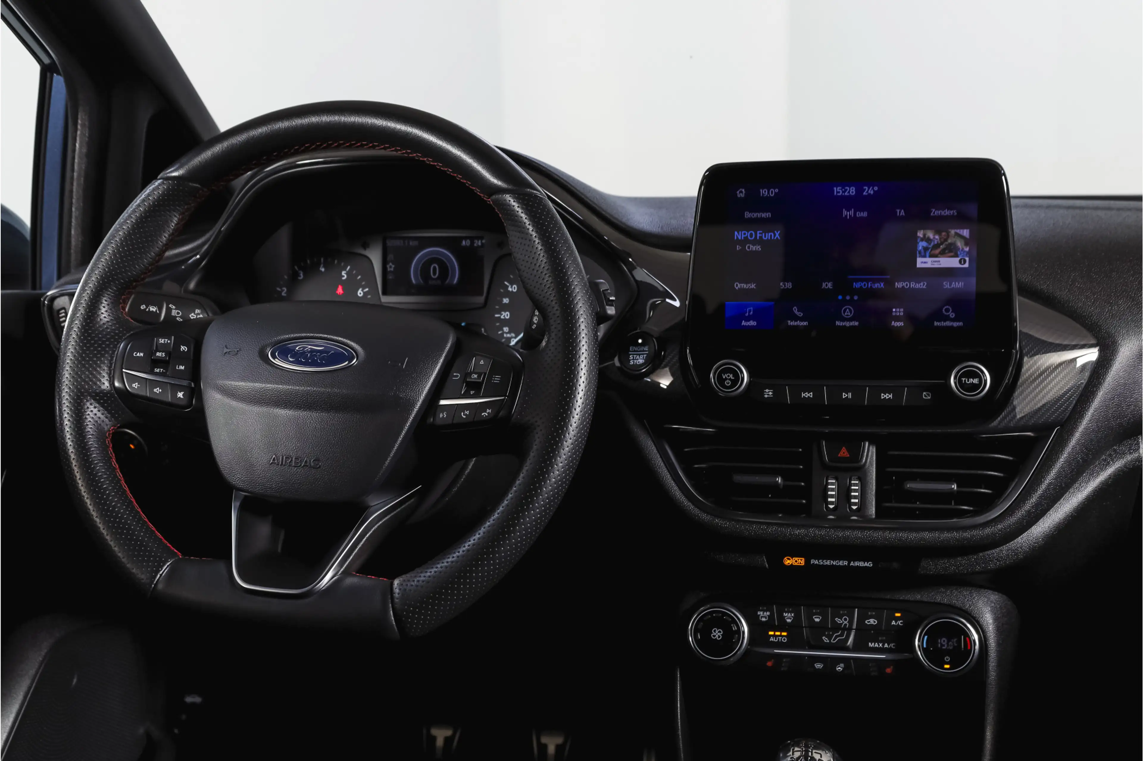 Ford Fiesta 1.0 EcoBoost 100 PK ST-Line Orig. NL | Cruise | Wi — photo 32