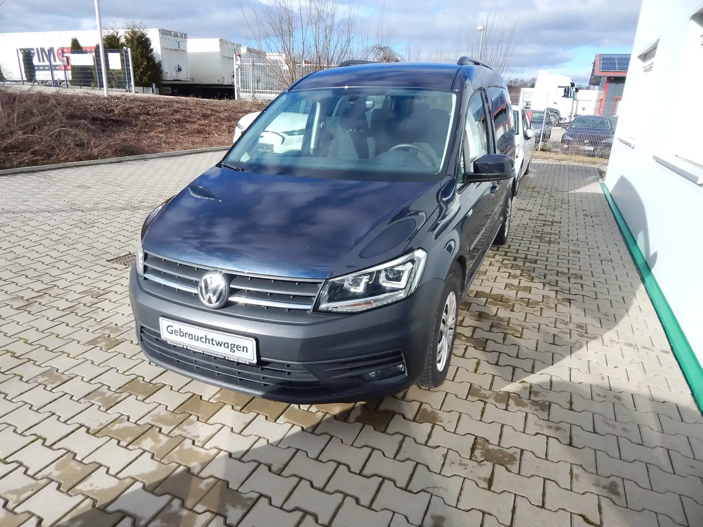 Volkswagen Caddy Maxi Trendline BMT Blau - 1
