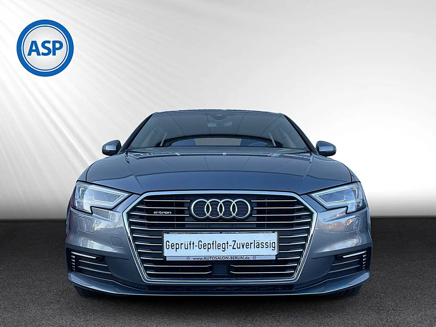 Audi A3 SB 1,4 TFSI e-tron SPORT DSG S-LINE LED NAV Grau - 2