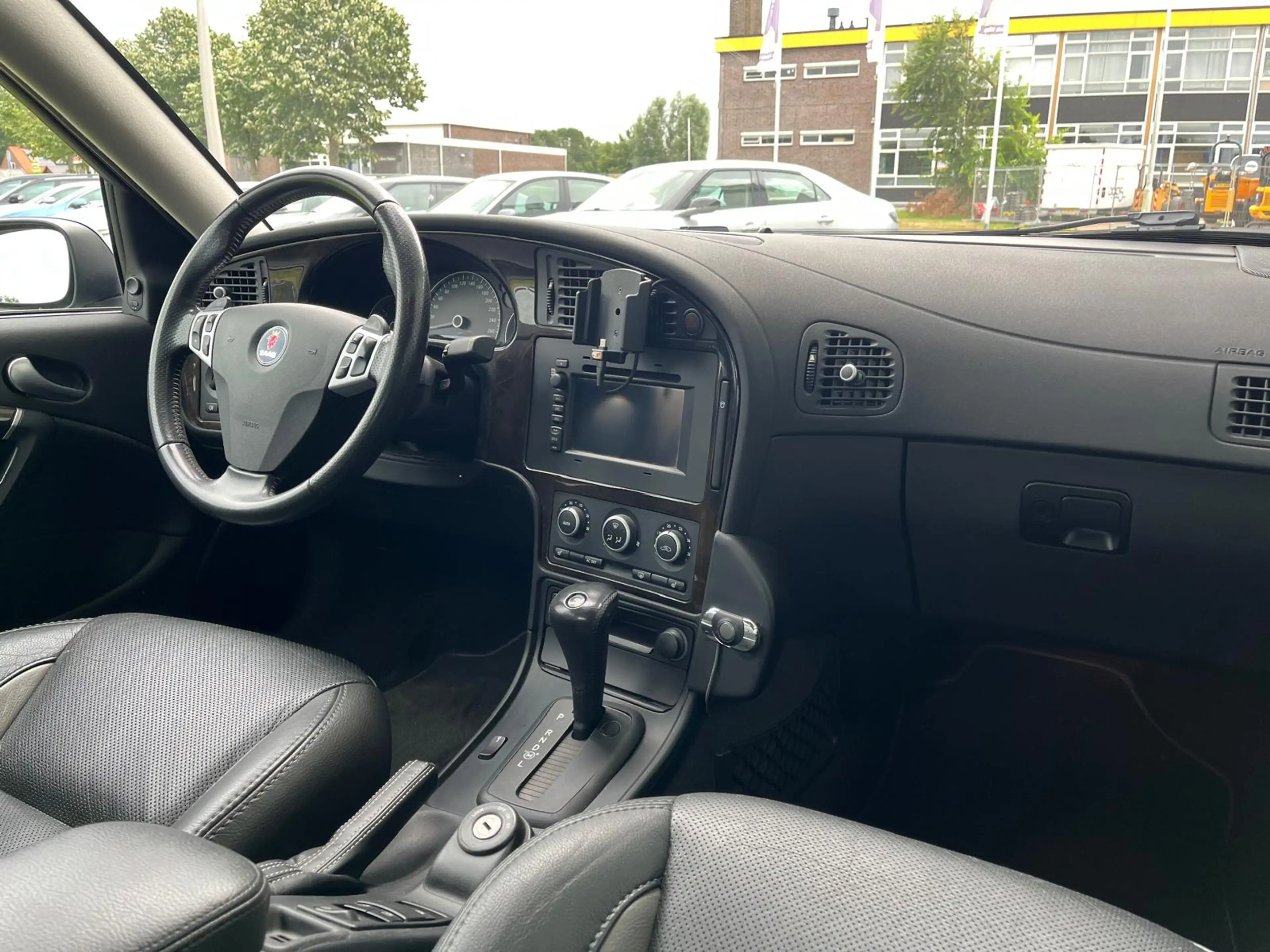 Saab 9-5 2.0t Griffin Sedan Automaat | Rijklaar incl garant — photo 11