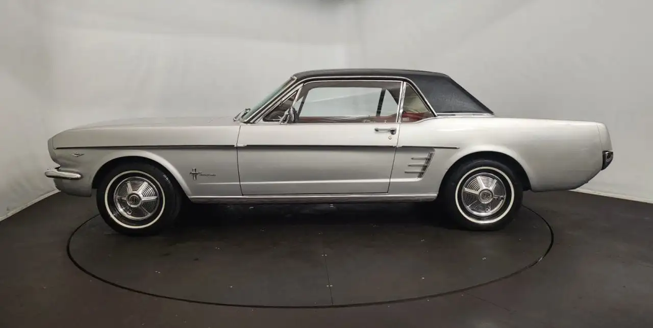 Ford Mustang, foto 8