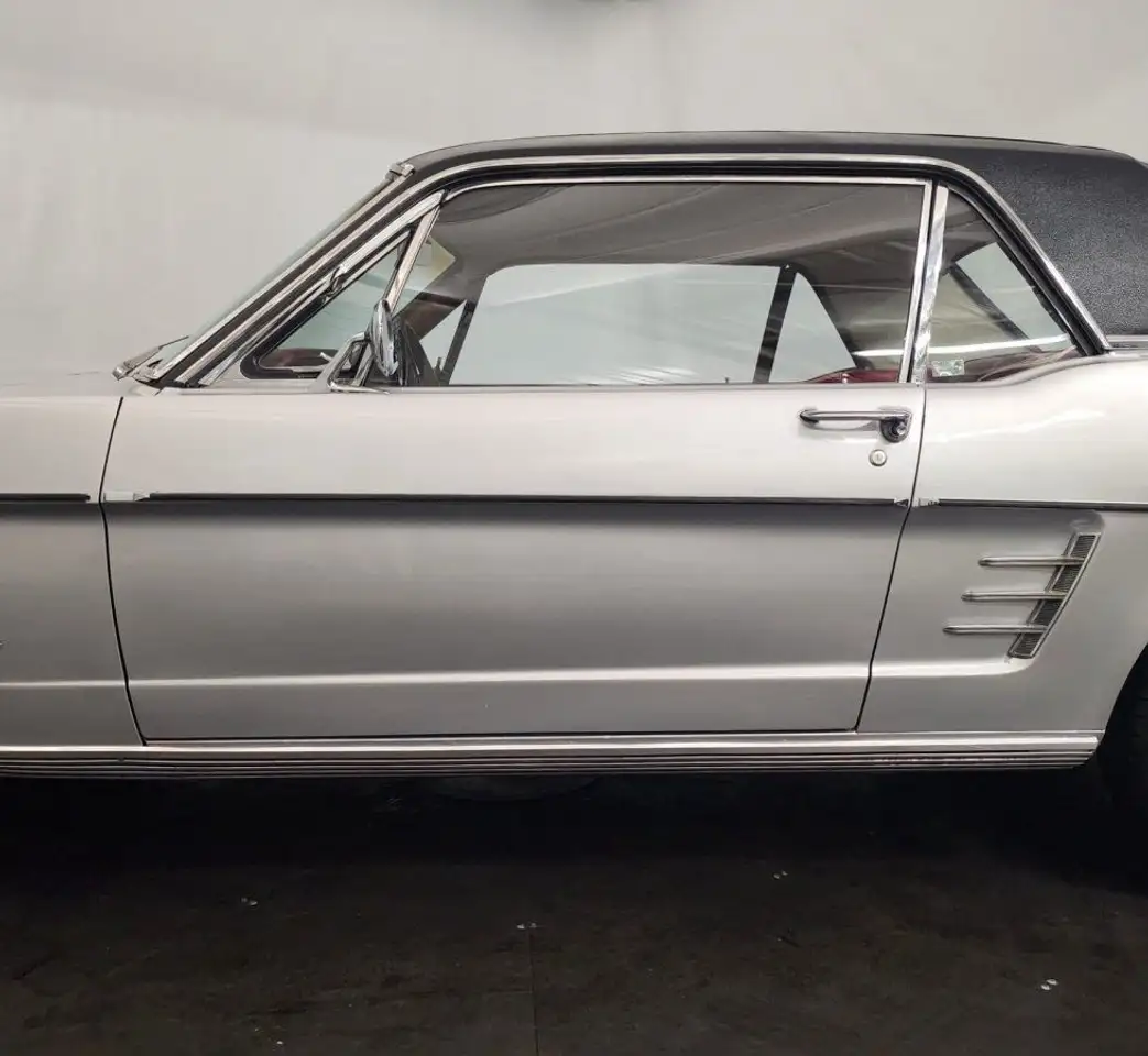 Ford Mustang, foto 10