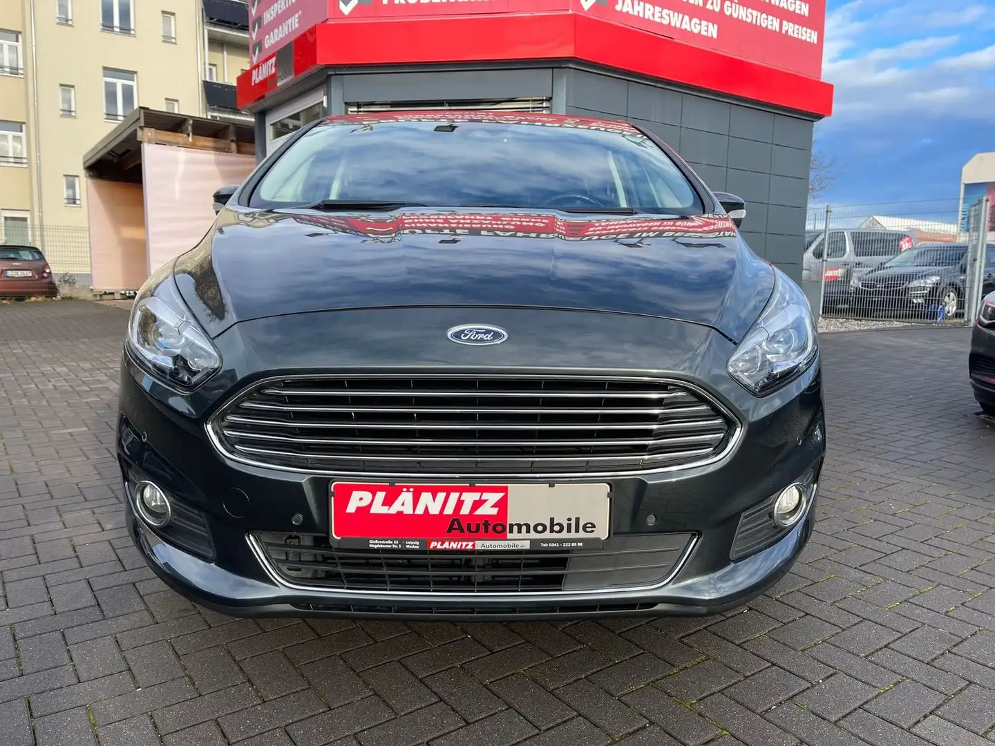 Ford S-Max Titanium 2.0d 180 PS Automatik/Parkassistent/Cam. Grün - 2