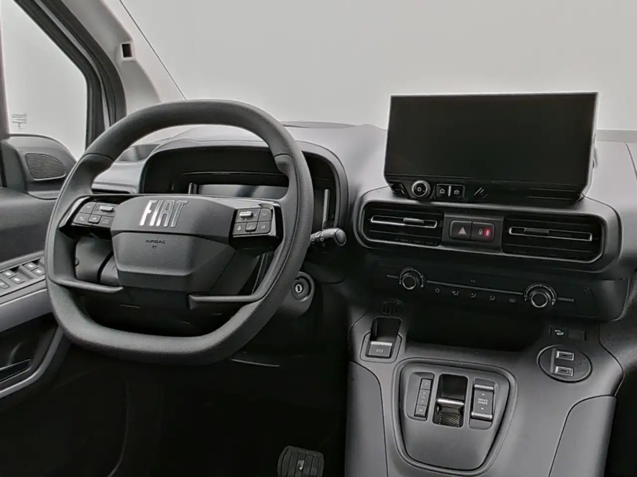 Fiat Qubo 2026 — фото 14