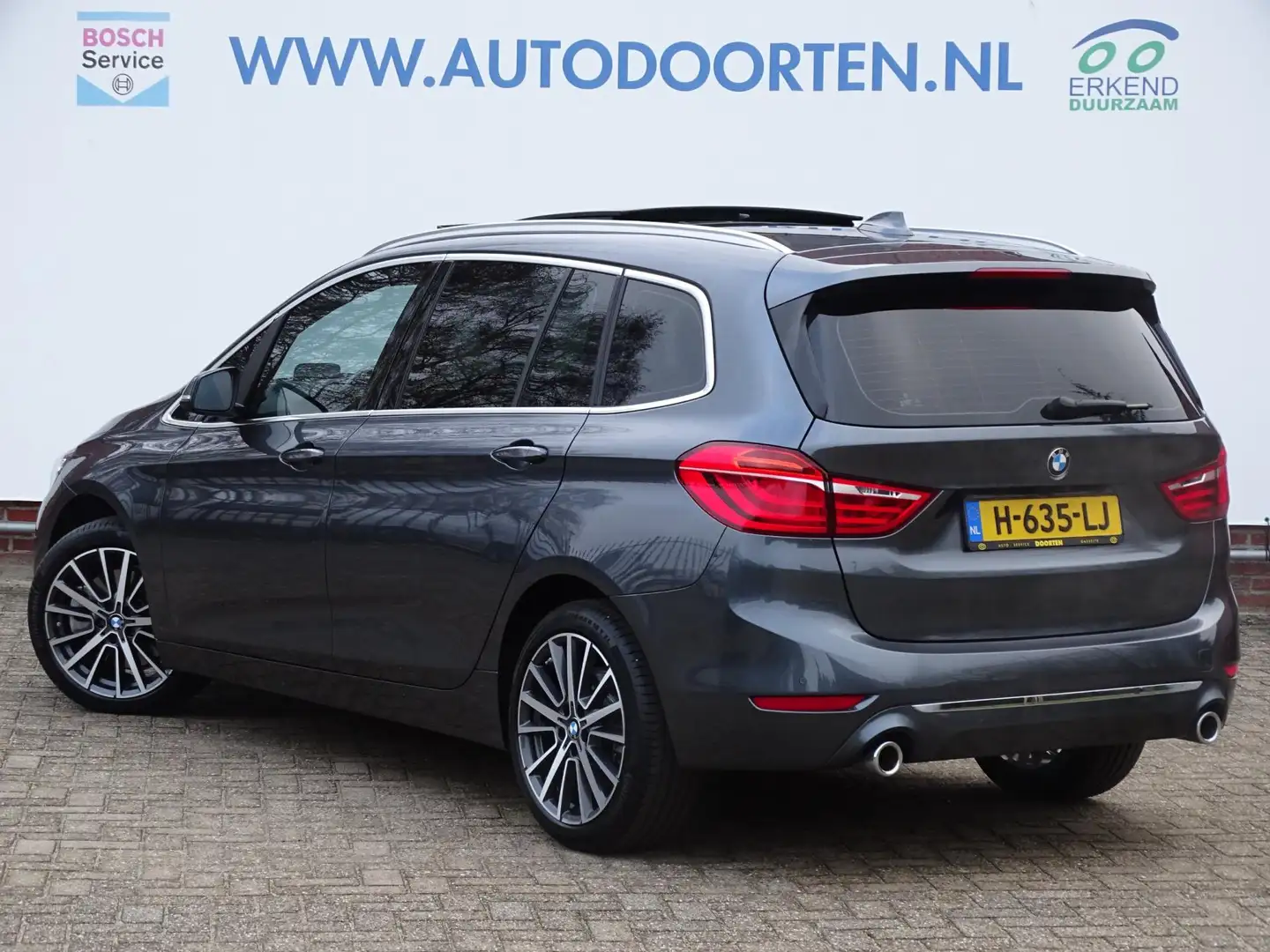 BMW 220 2-serie Gran Tourer 220i 7p. High Executive Editio Grijs - 2