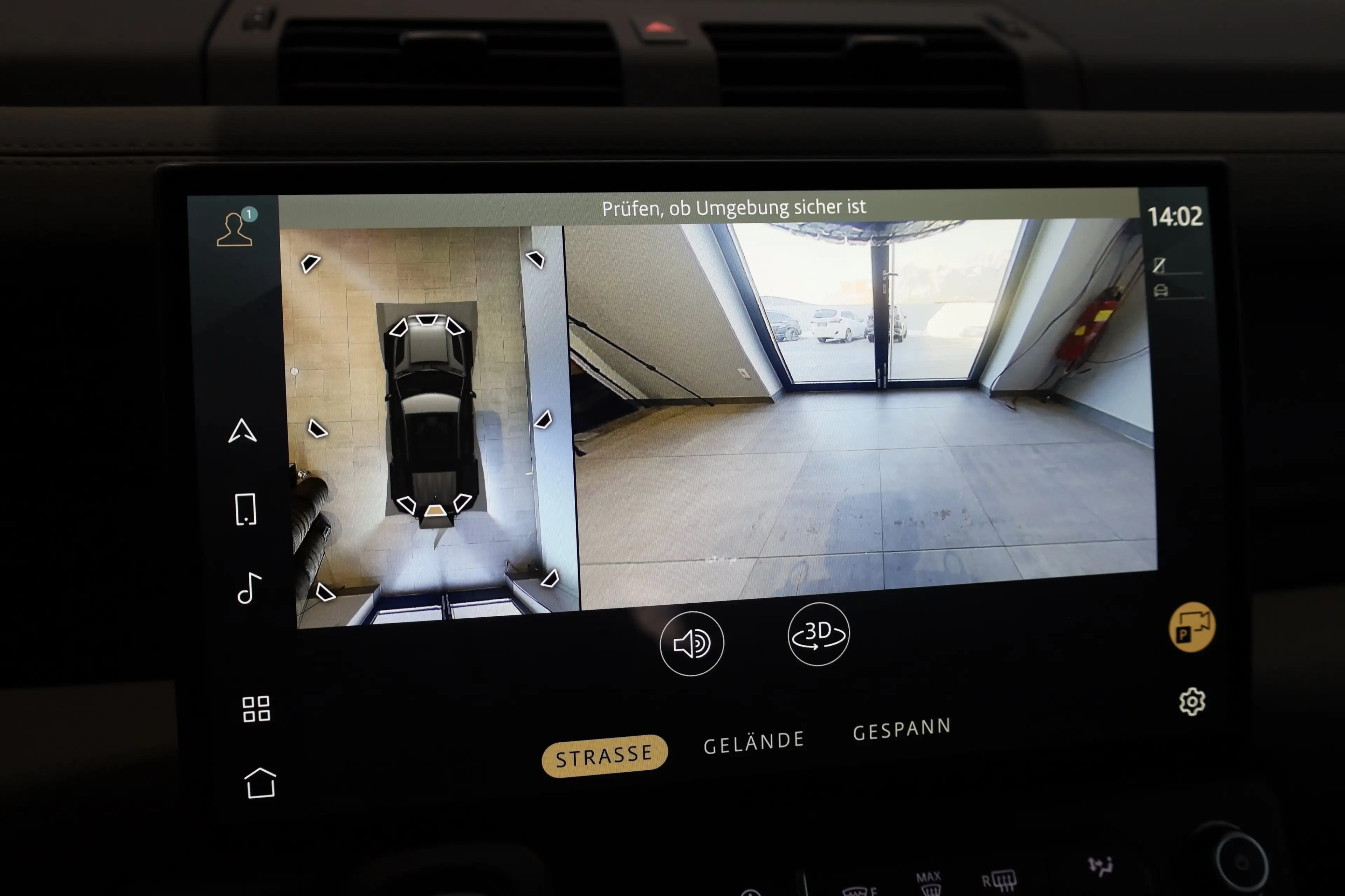 Land Rover Defender P300e X-Dynamic SE 2.0 PHEV — photo 15