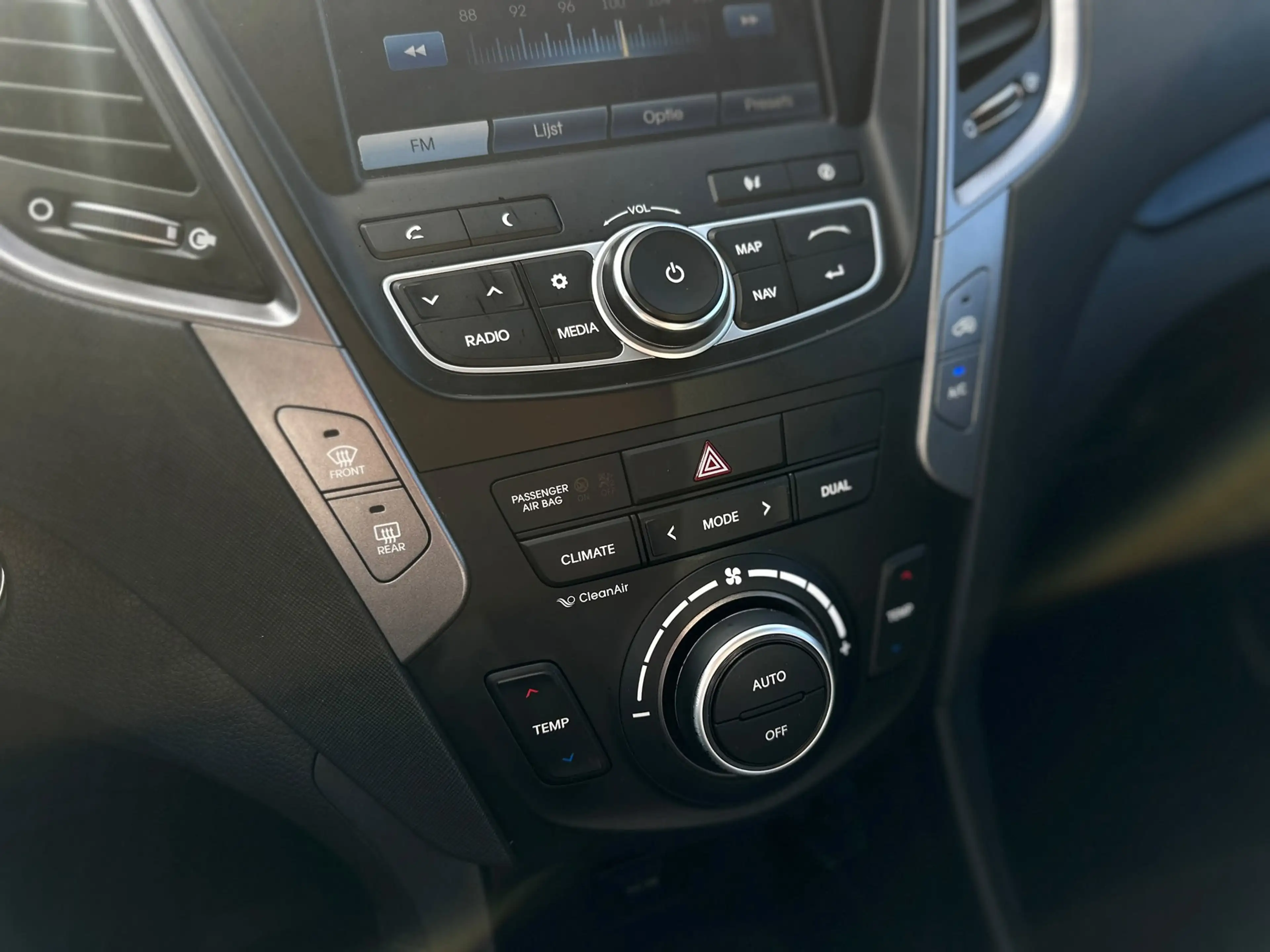 Hyundai SANTA FE 2.4i GDI 4WD| Automaat | Panorama | Trekhaak | Key — photo 40