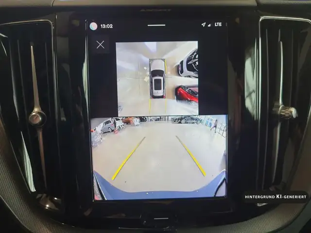 Volvo XC60 view 13