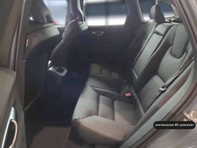 Volvo XC60 view 15