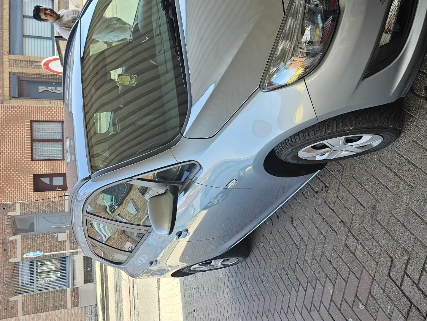 Opel Astra 1.6 D (CDTI DPF) Aut. Excellence Grijs - 2