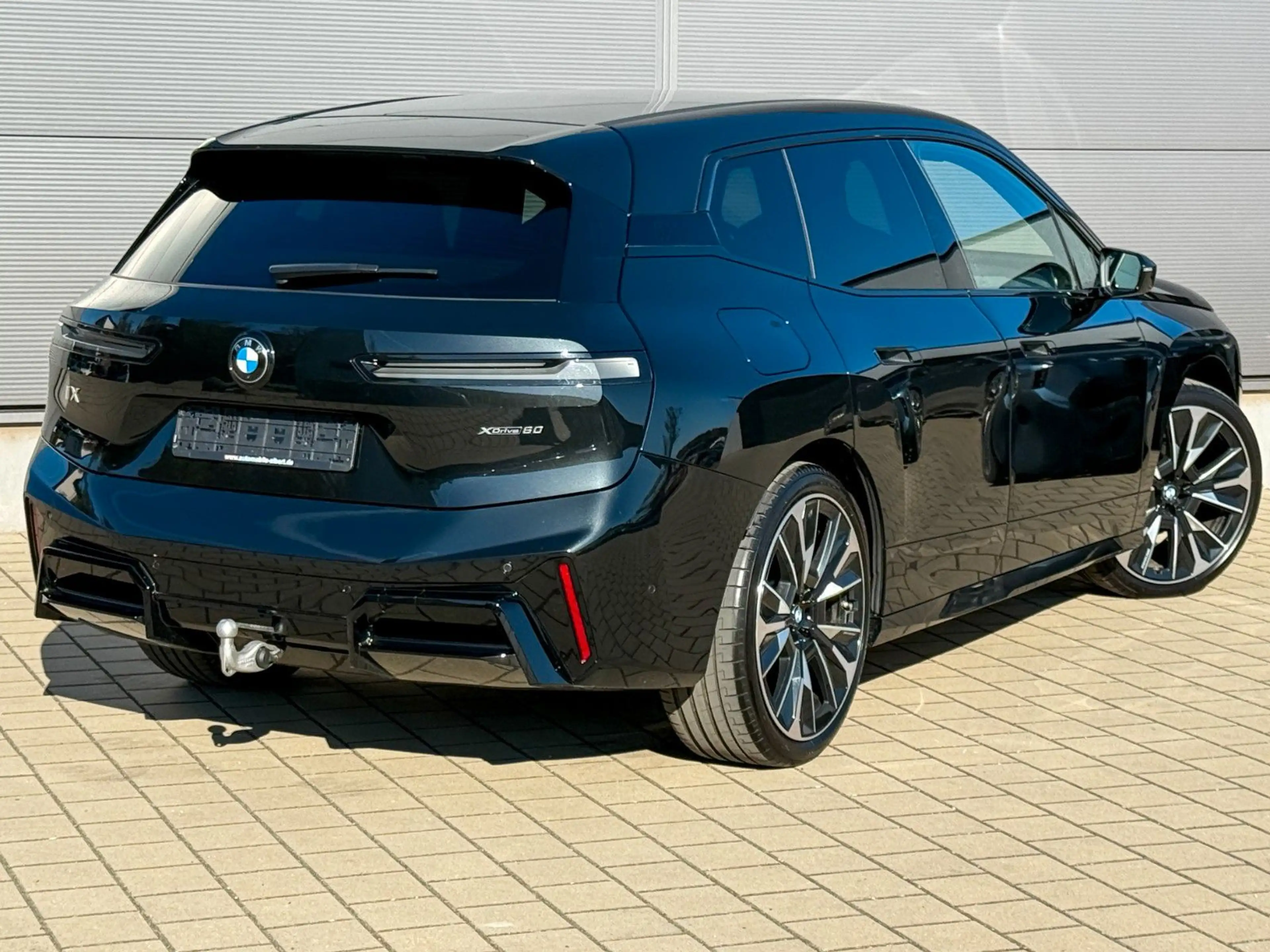 BMW iX 60 xDrive M Sport*Integral*2-Achs*Pano*B&W* — photo 11