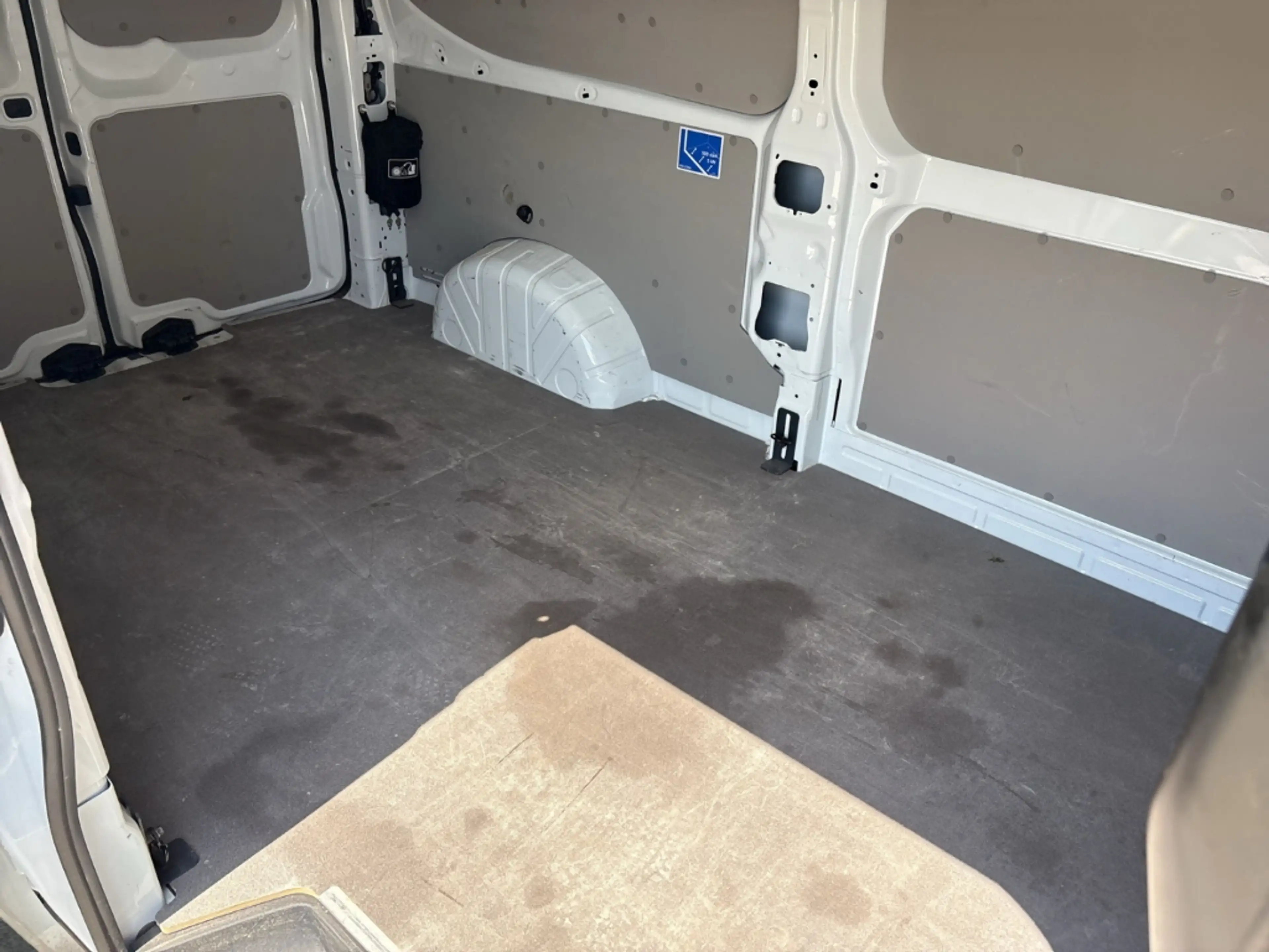 Ford Transit Custom Kasten 320 L2 Trend GJR Holzboden — photo 9
