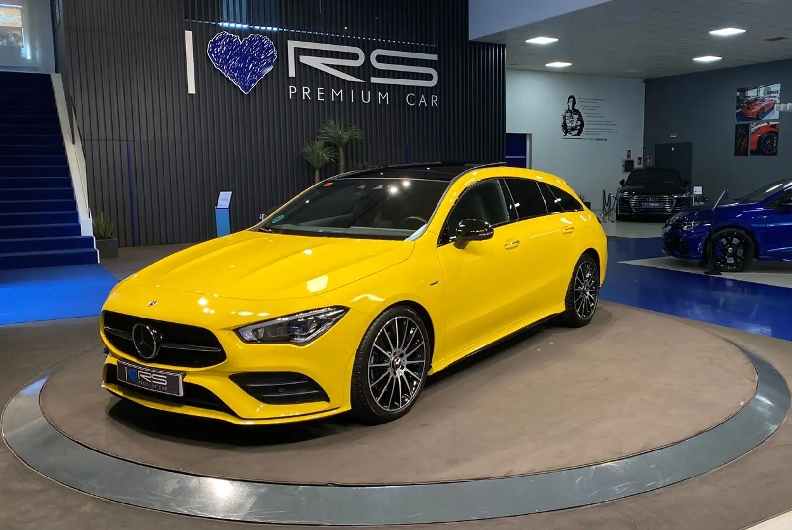Mercedes-Benz CLA 200 Shooting Brake 7G-DCT Amarillo - 2