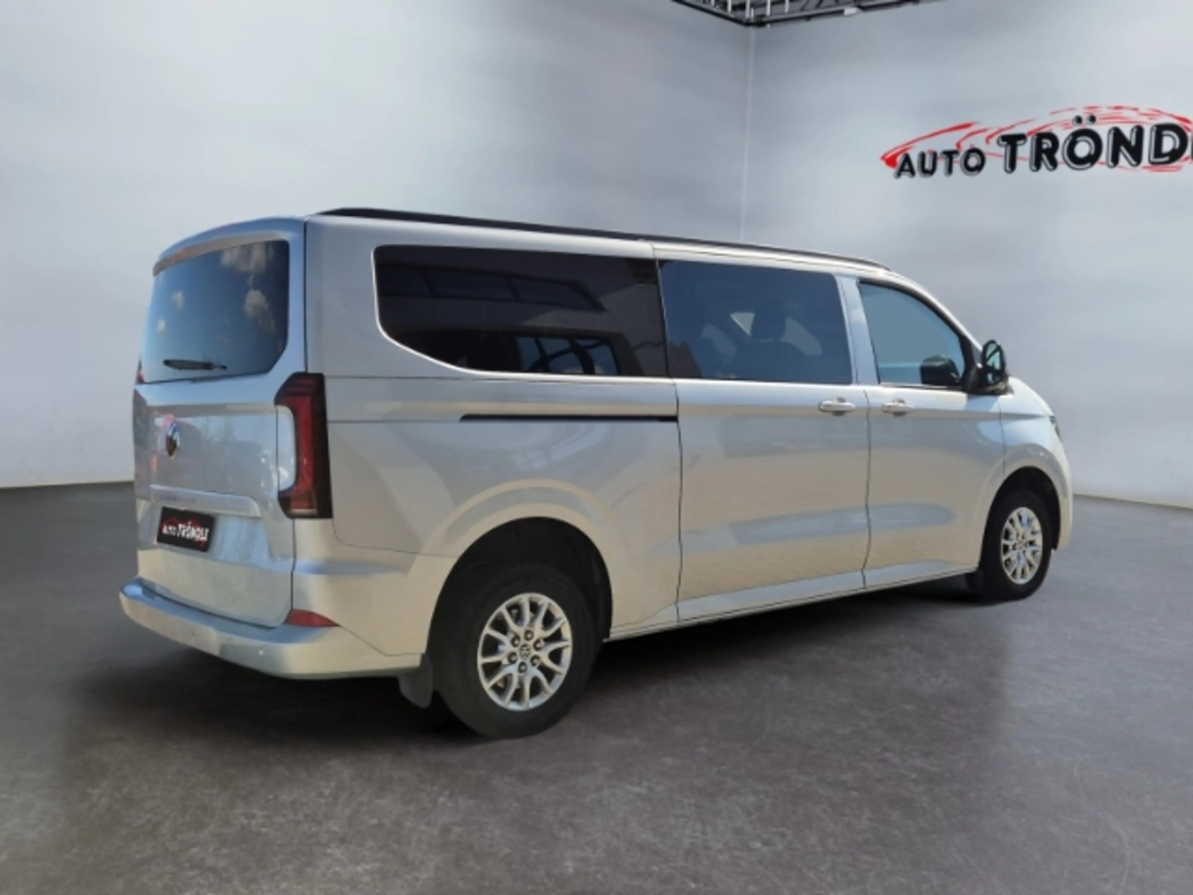 Volkswagen T7 Caravelle 2.0 TDI LR Life +LED +3 Zonen Klima — photo 4