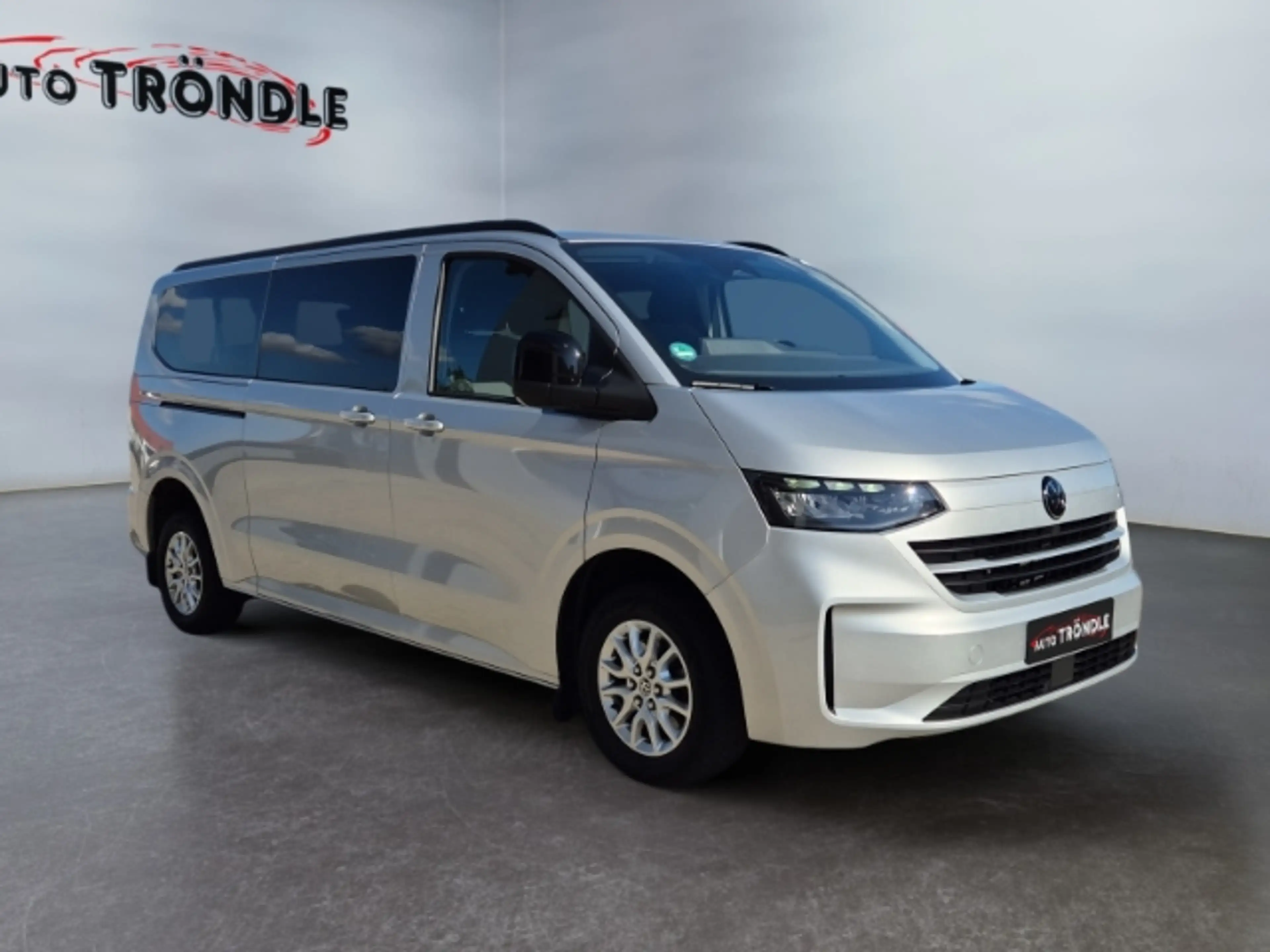 Volkswagen T7 Caravelle 2.0 TDI LR Life +LED +3 Zonen Klima — photo 3