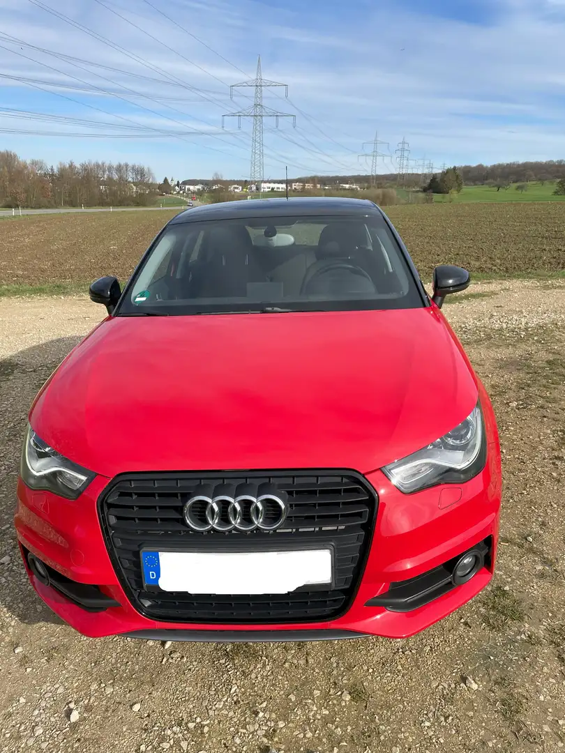 Audi A1 A1 1.2 TFSI Sportback Attraction  S-Line Rot - 2