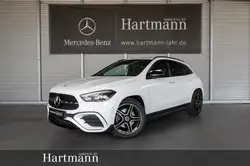 Mercedes-Benz GLA 200 d AMG Night Mutibeam Distronic AHK 360 AMG Line KeylessGo/Styling/Autom./Klima/Park Assist./Sitzhzg./MF Lenkrad/Dachrel.