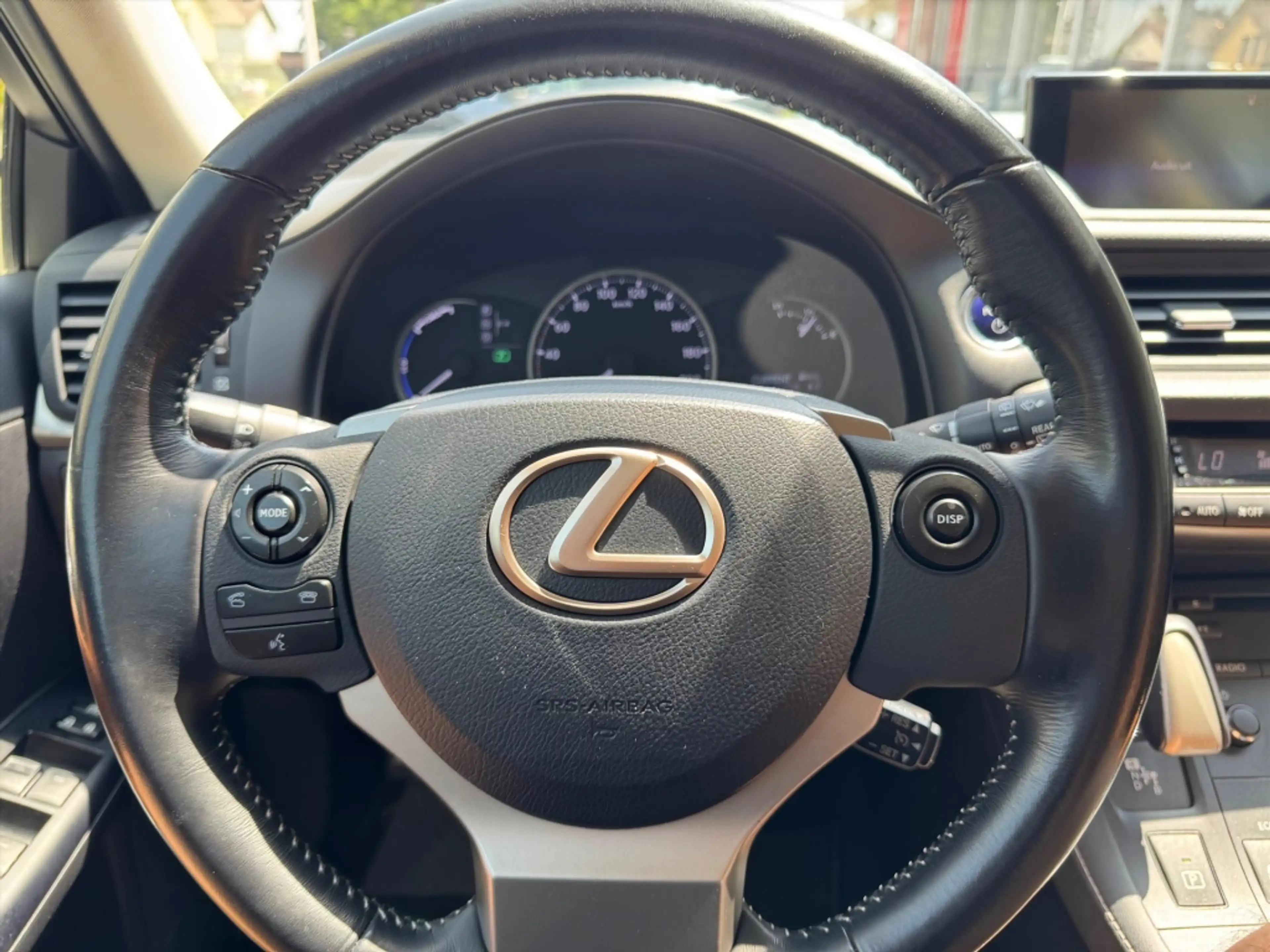 Lexus CT 200h Executive | Leer, Trekhaak, 17 inch, Navigatie, Pa — photo 15