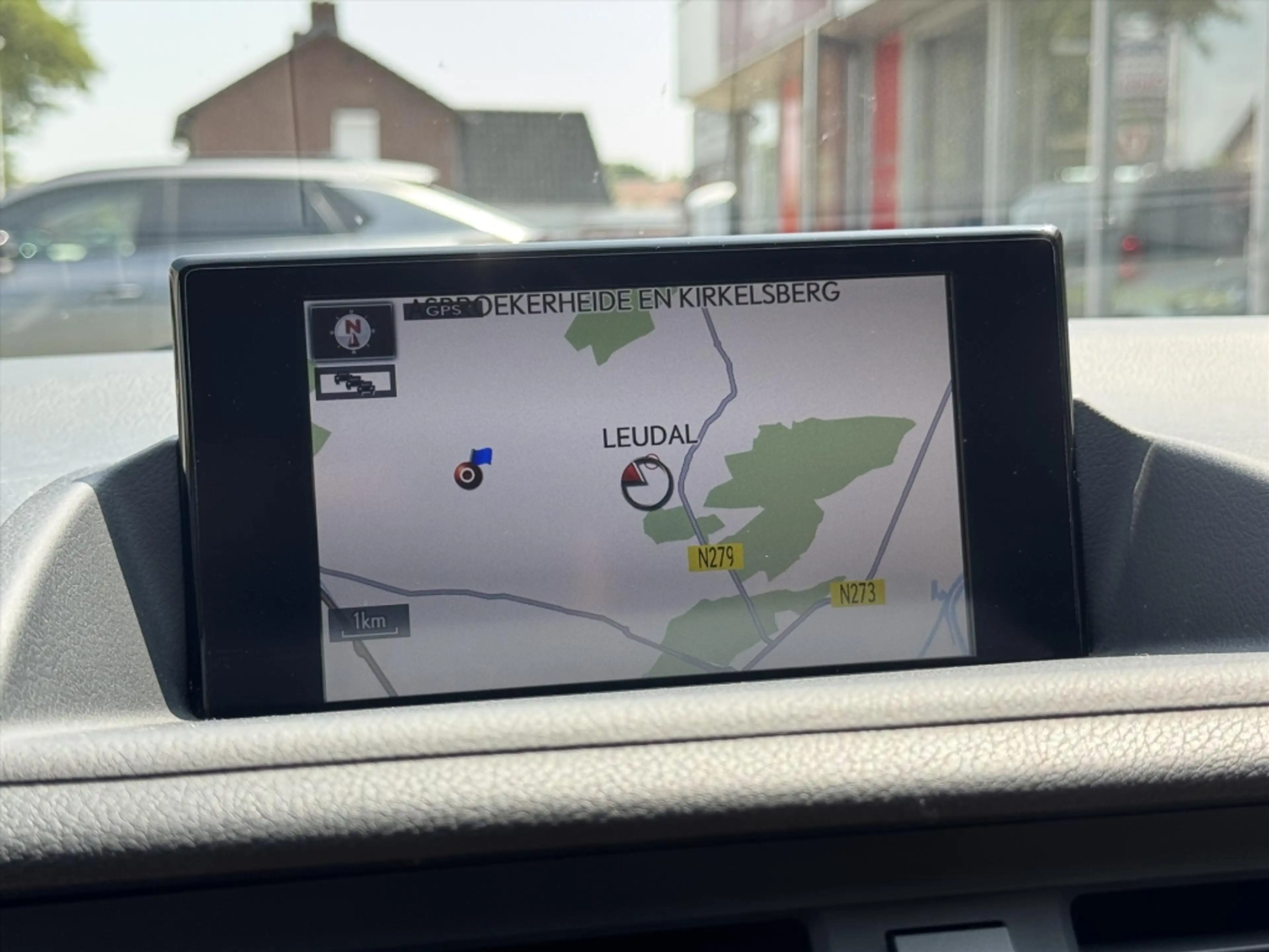 Lexus CT 200h Executive | Leer, Trekhaak, 17 inch, Navigatie, Pa — photo 20