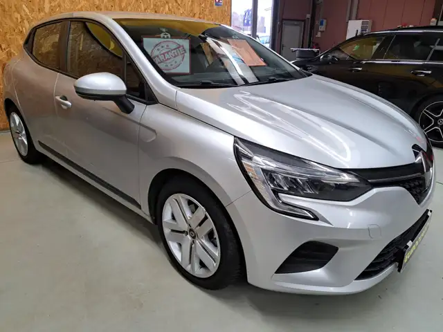 Renault Clio V 1.6 E-TECH / HYBRID 140CV CORPORATE