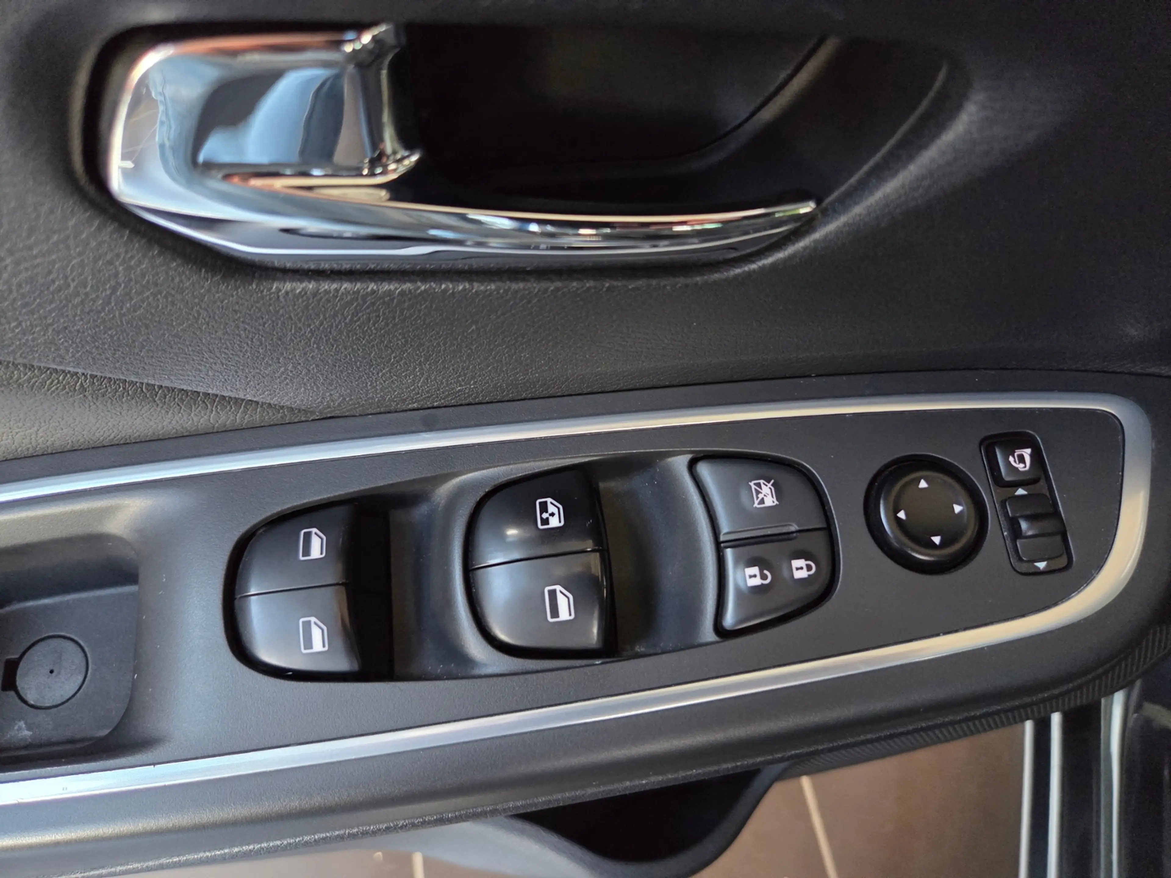 Nissan Micra N-Sport Aut. BOSE RFK SHZ ALU — photo 11