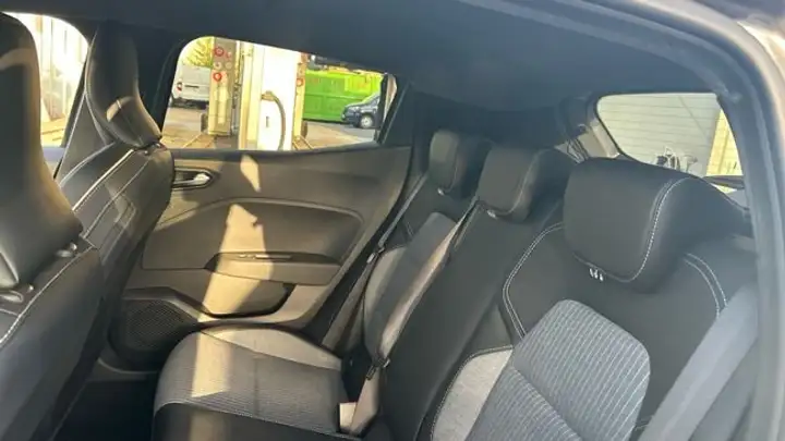 Renault Clio 2025, foto 6