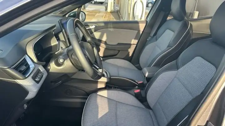 Renault Clio 2025, foto 10