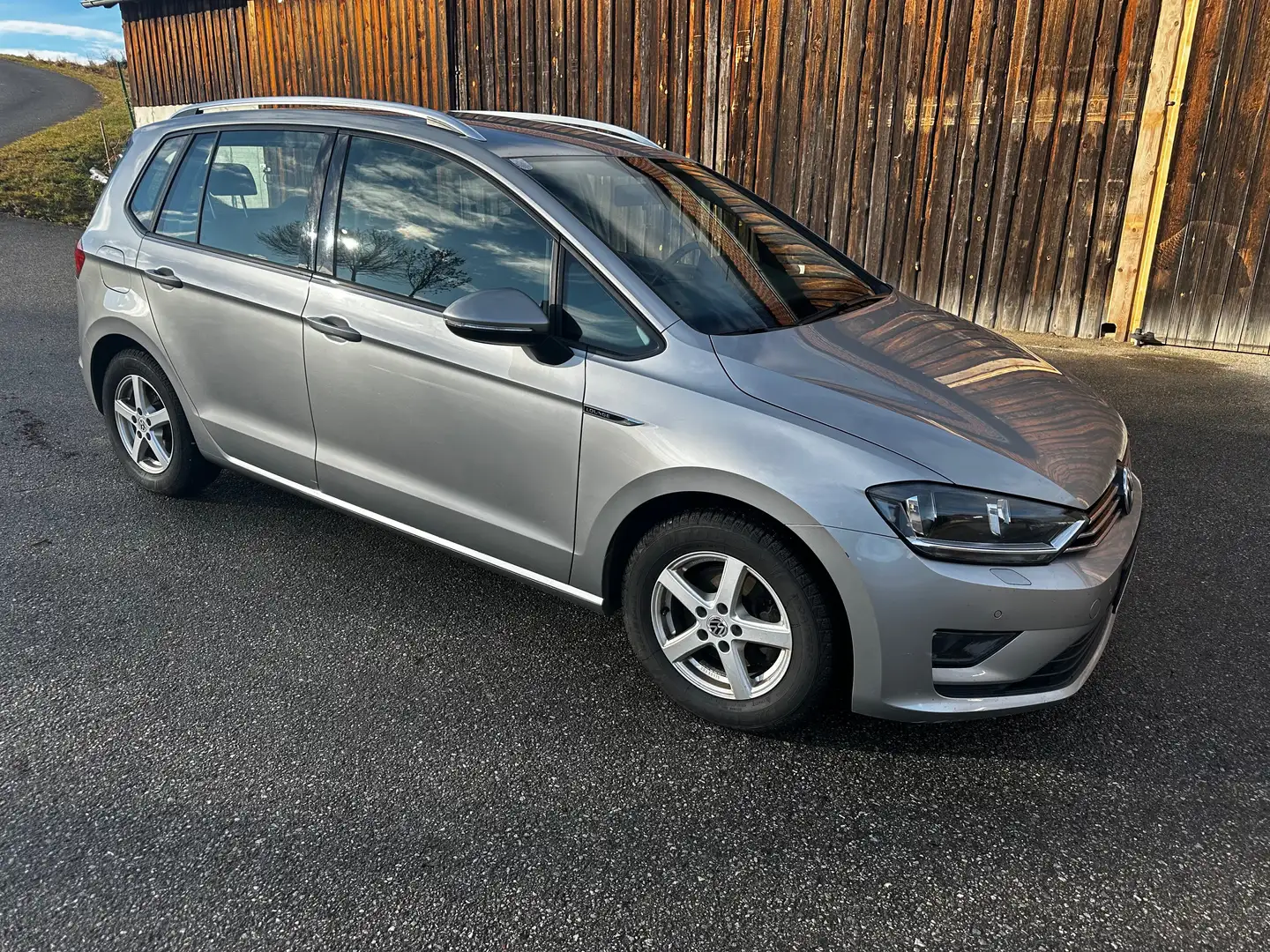 Volkswagen Golf Sportsvan Golf Sportsvan 1,6 TDI Lounge Lounge Silber - 2