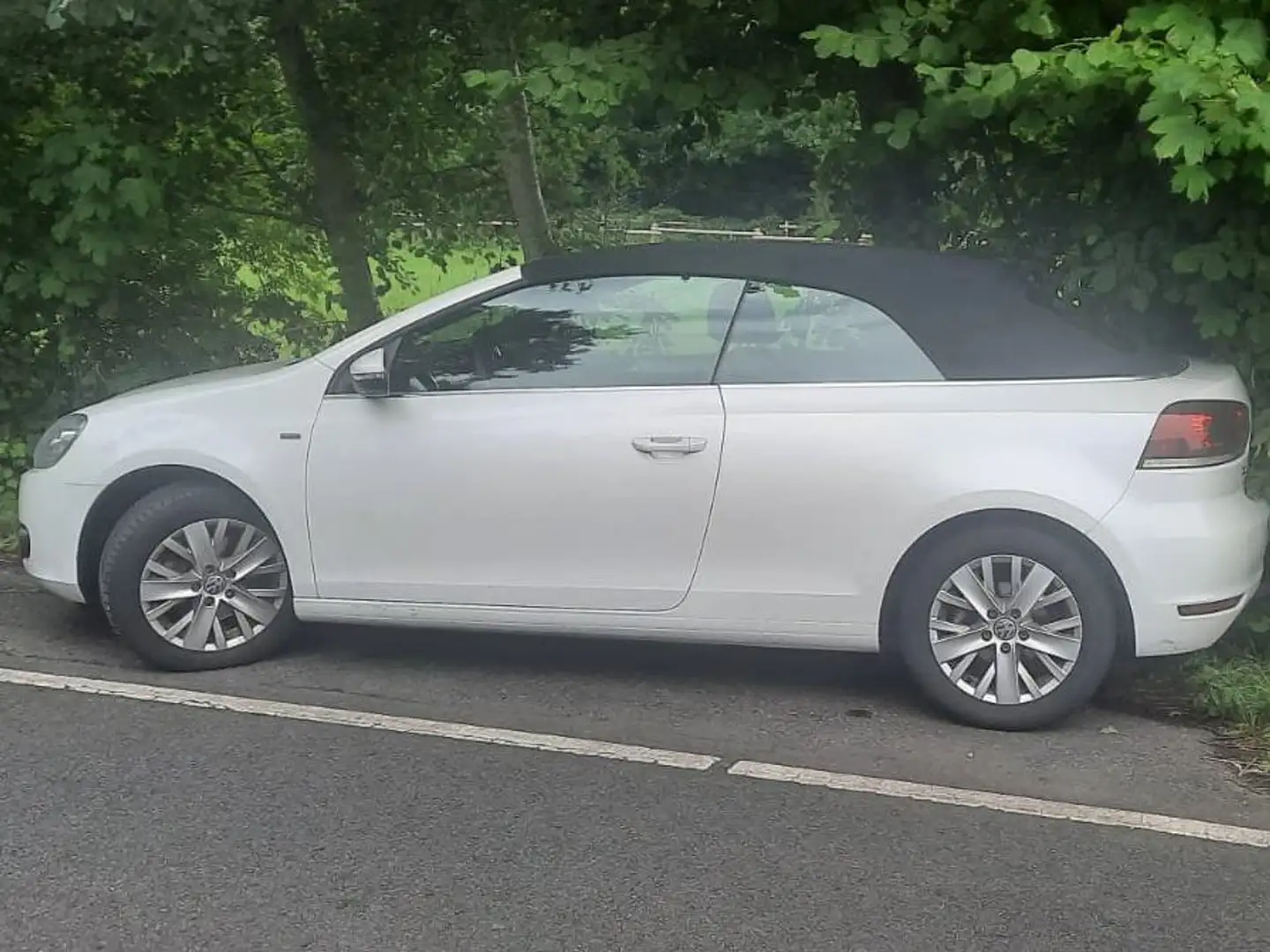 Volkswagen Golf Cabriolet Golf Cabrio 1.2 TSI BlueMotion TechnologyCup Blanc - 1