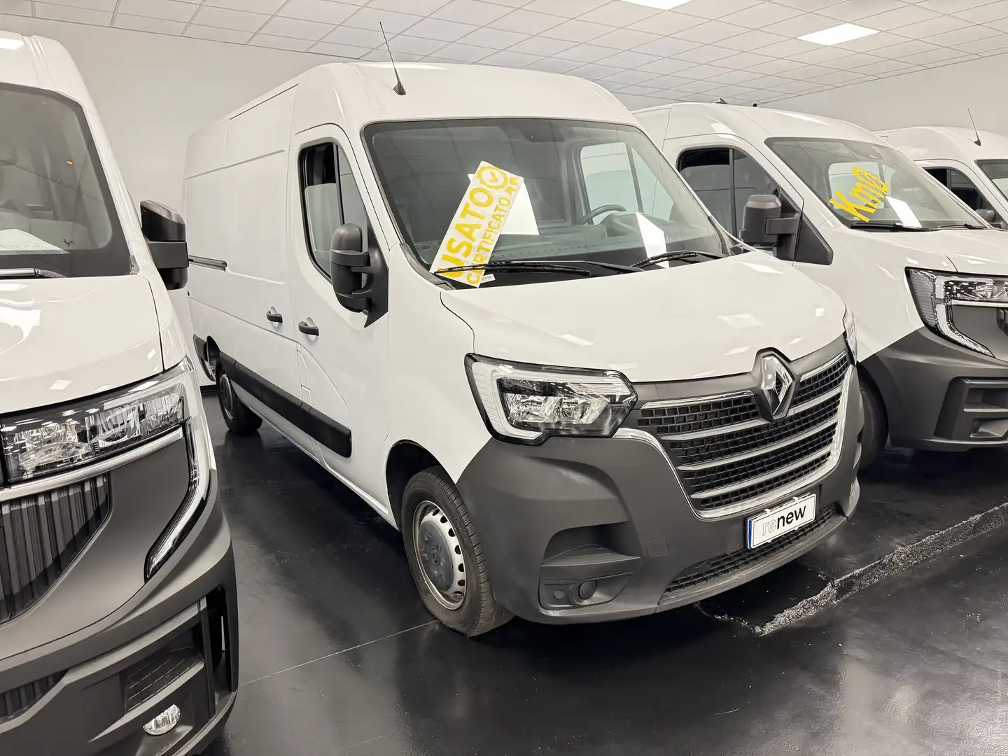 Renault Master OCCASIONE !!! MASTER T35 2.3 dci 135cv L2H2 Ice Bianco - 2