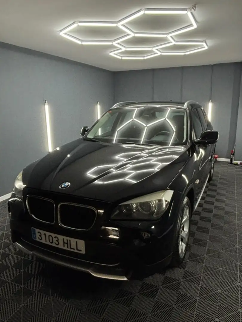 BMW X1 sDrive 18d Negro - 2