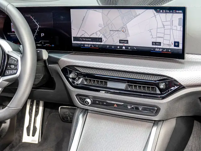 BMW 4 Series view 8