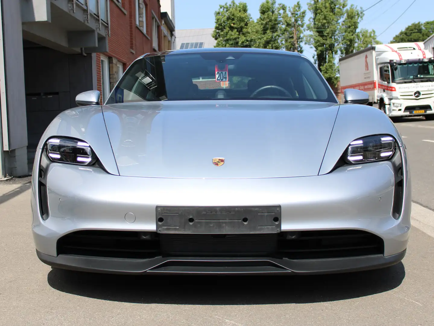 Porsche Taycan 93.4 kWh 4S Grijs - 1