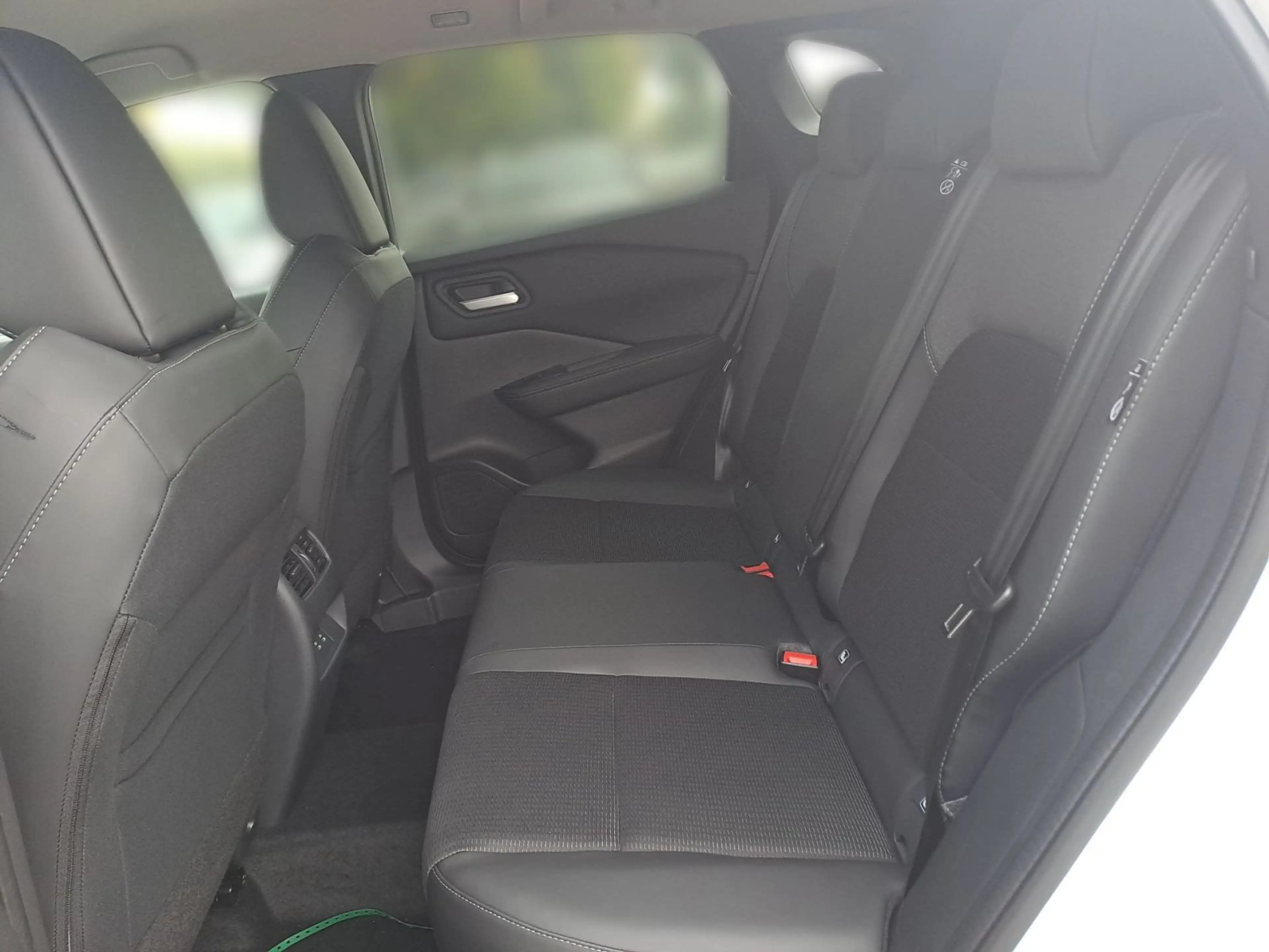 Nissan Qashqai QASHQAI 1.3 DIG-T MHEV N-CONNECTA WINTERPAKET — photo 11
