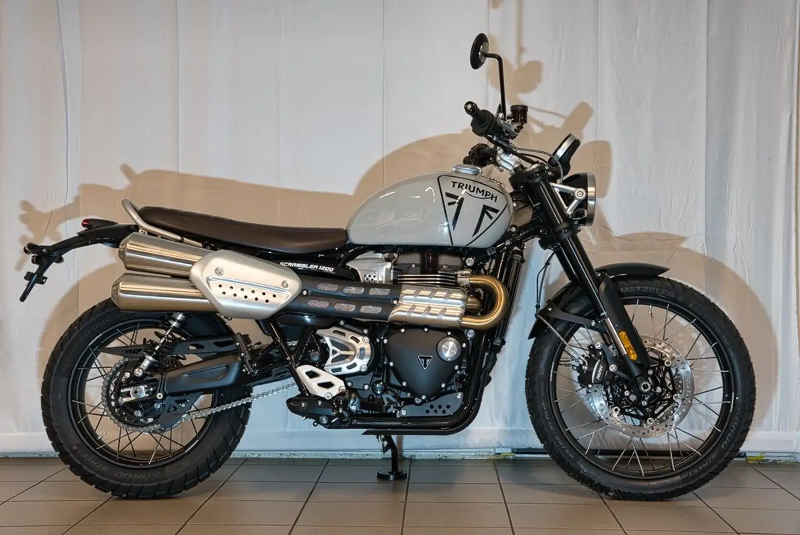 Triumph Scrambler 1200 X Gris - 2