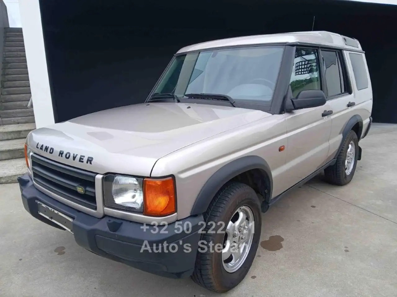 Land Rover Discovery 4.0i V8, foto 3