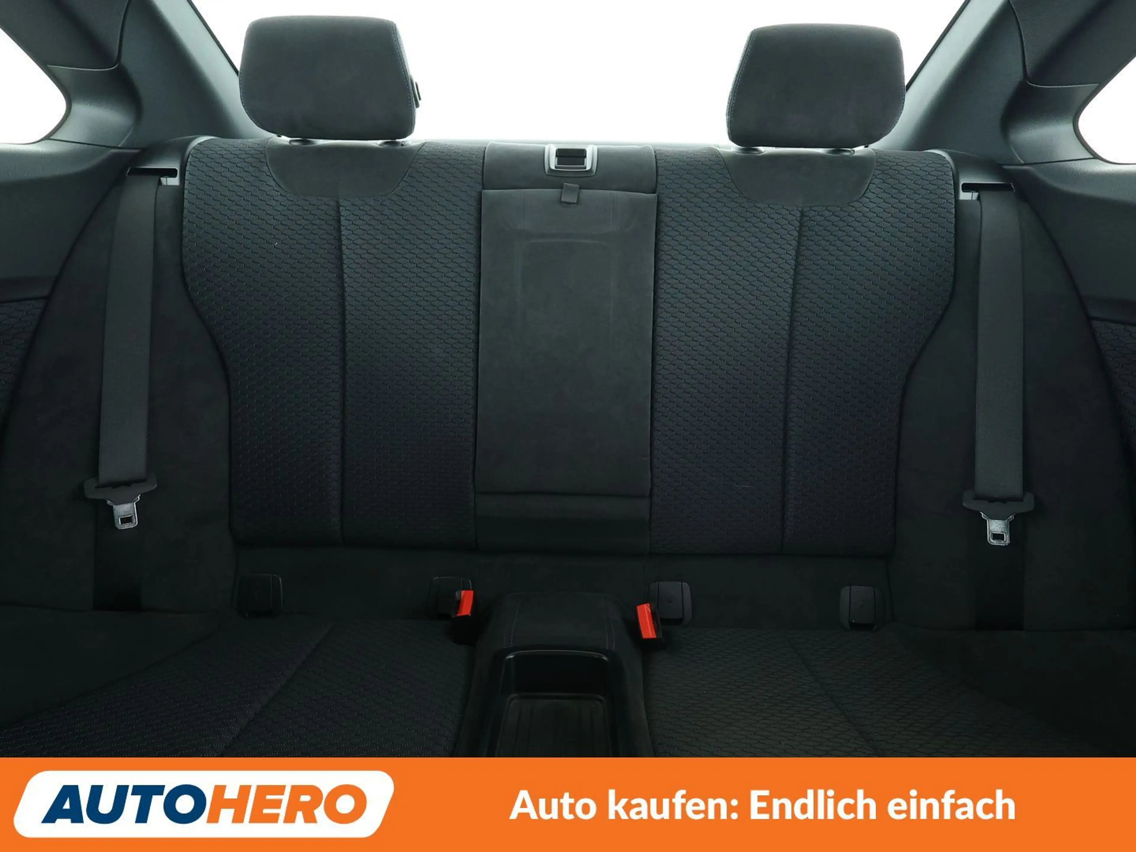 BMW 230 230i M Sport — photo 15