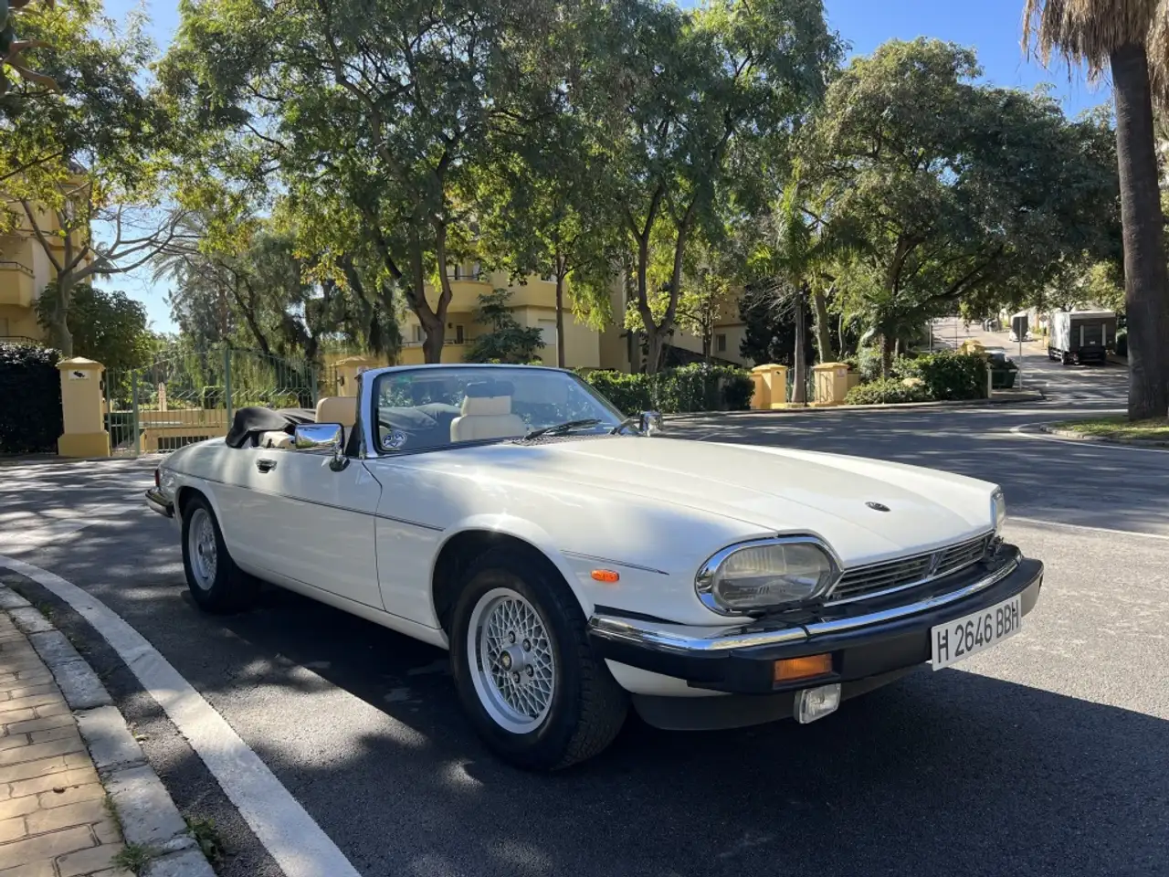 Jaguar XJS Convertible 5.3 V12, foto 3