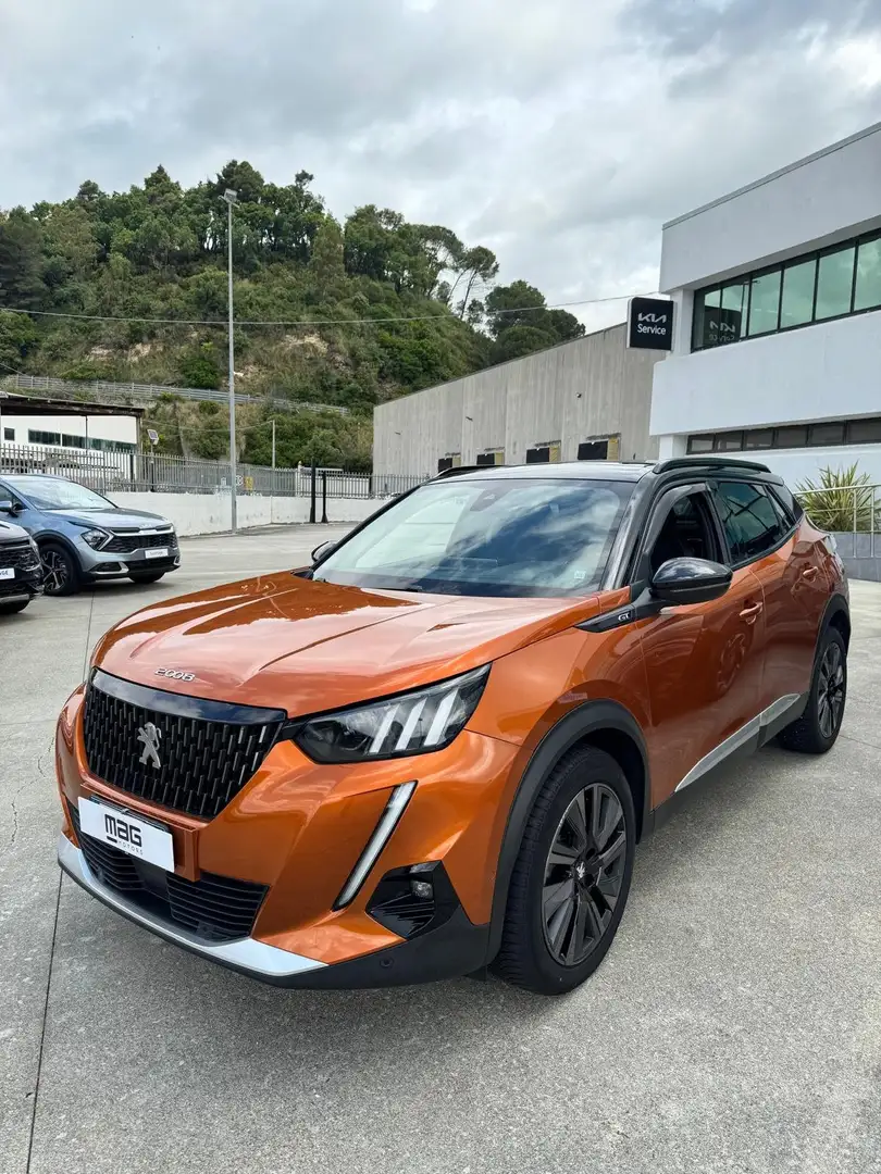 Peugeot 2008 1.2 puretech GT Arancione - 2