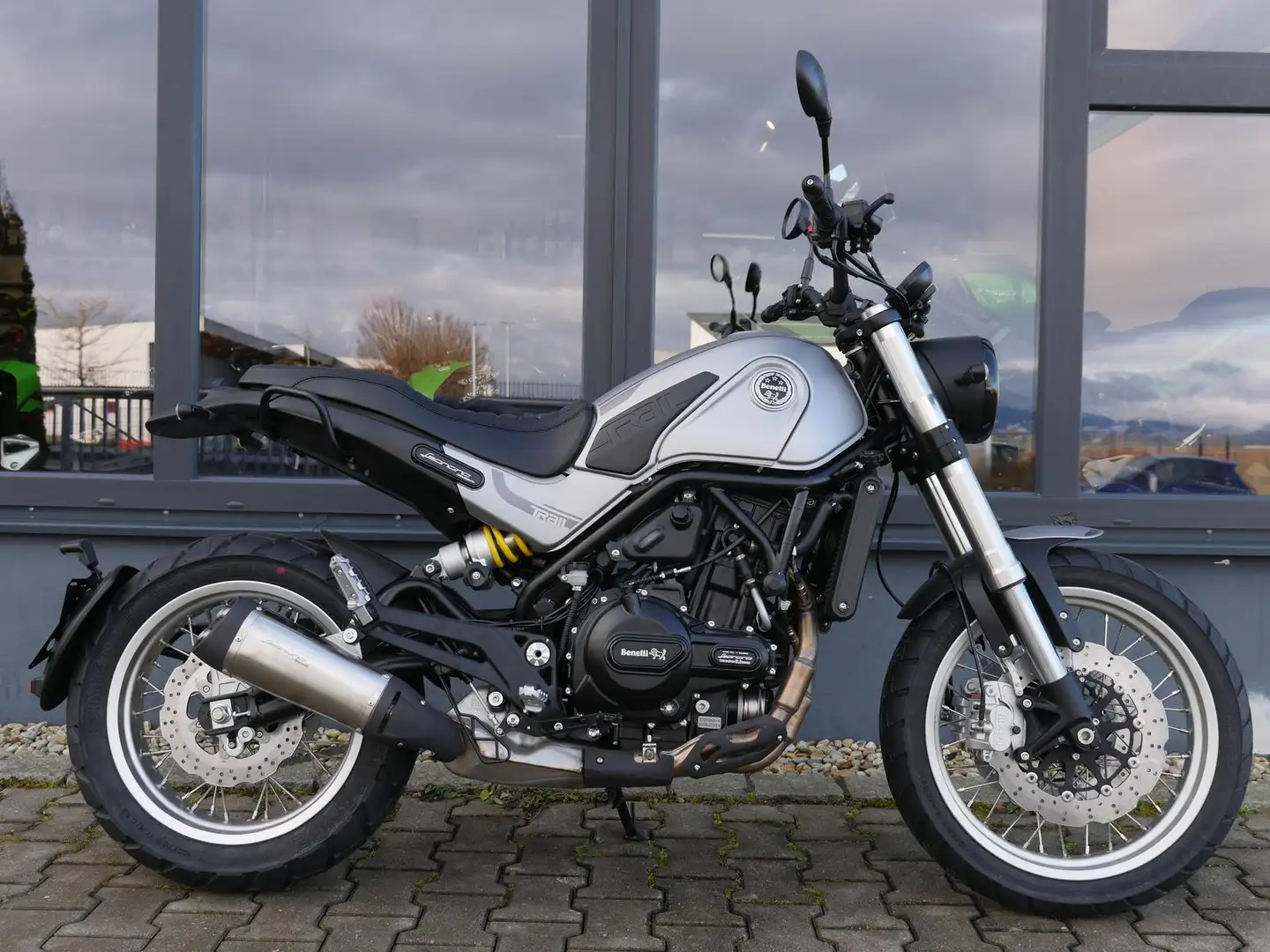 Benelli Leoncino 500 Trail - mehrere Farben - 2