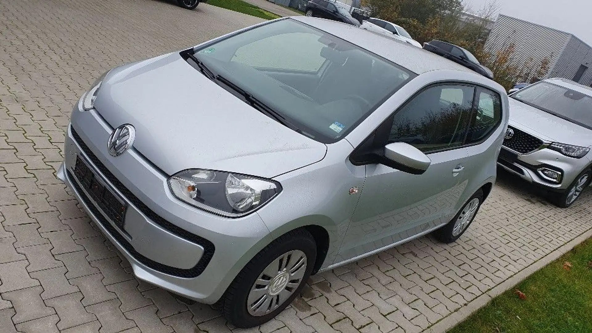 Volkswagen up! move up! ECHTE 18.900KM Laufleistung!!! Silber - 2