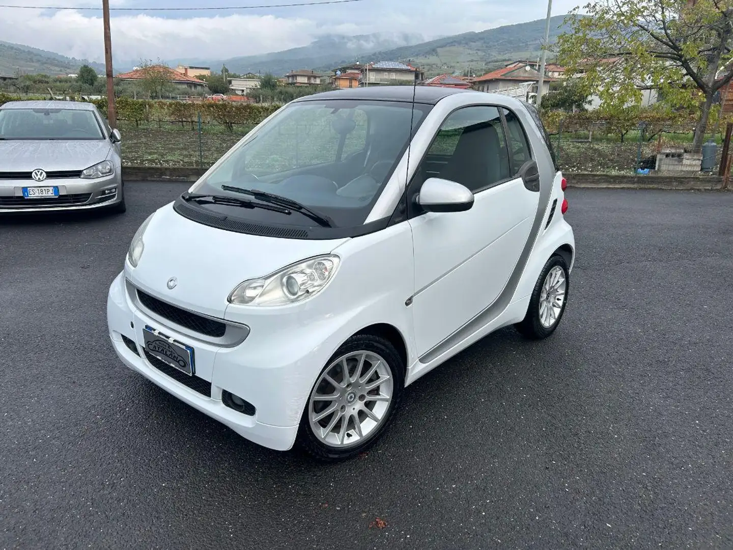 smart forTwo 1000 52 kW MHD coupÃ© passion Bianco - 2