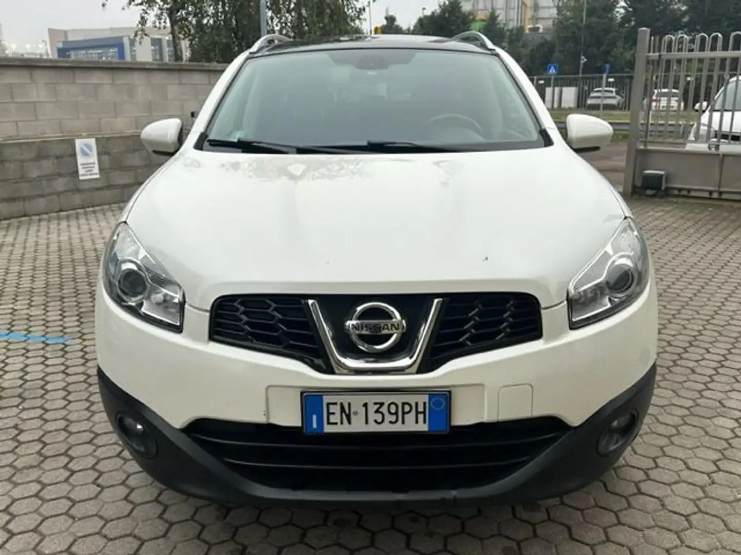 Nissan Qashqai+2 1.5 dCi DPF Acenta Blanc - 2